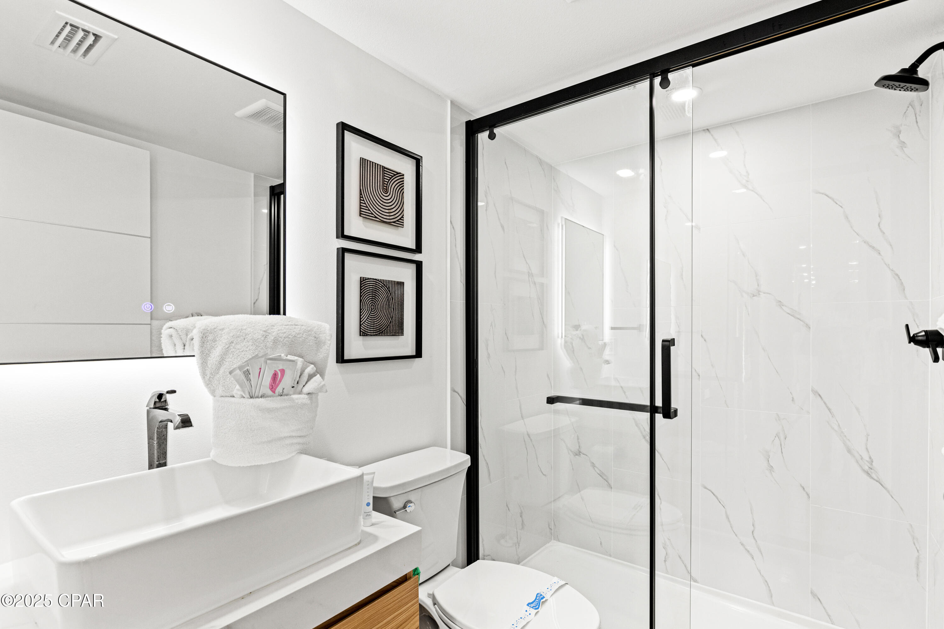 Image 17 For 8115 Thomas Drive 5a