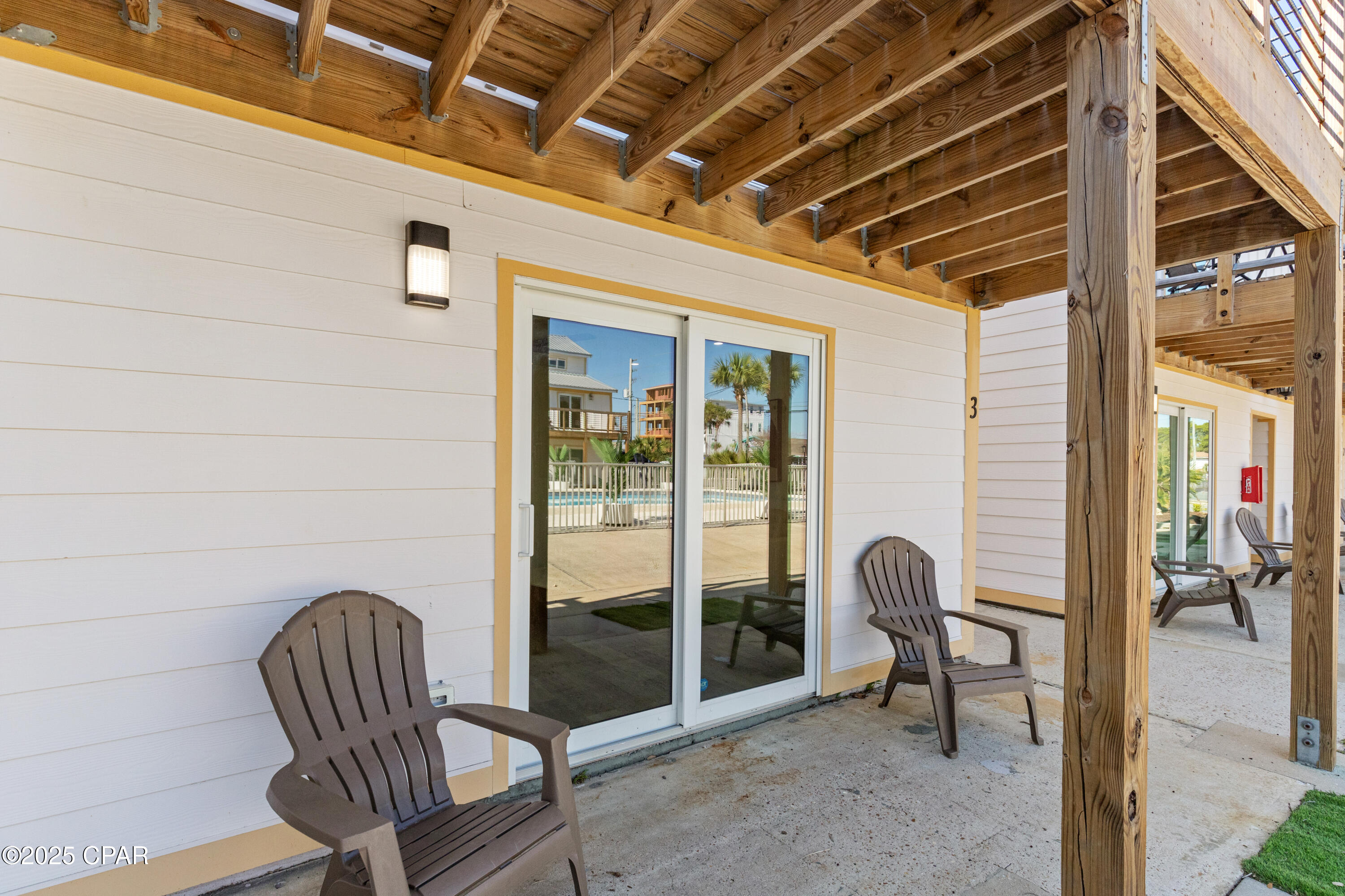 Image 22 For 8115 Thomas Drive 5a