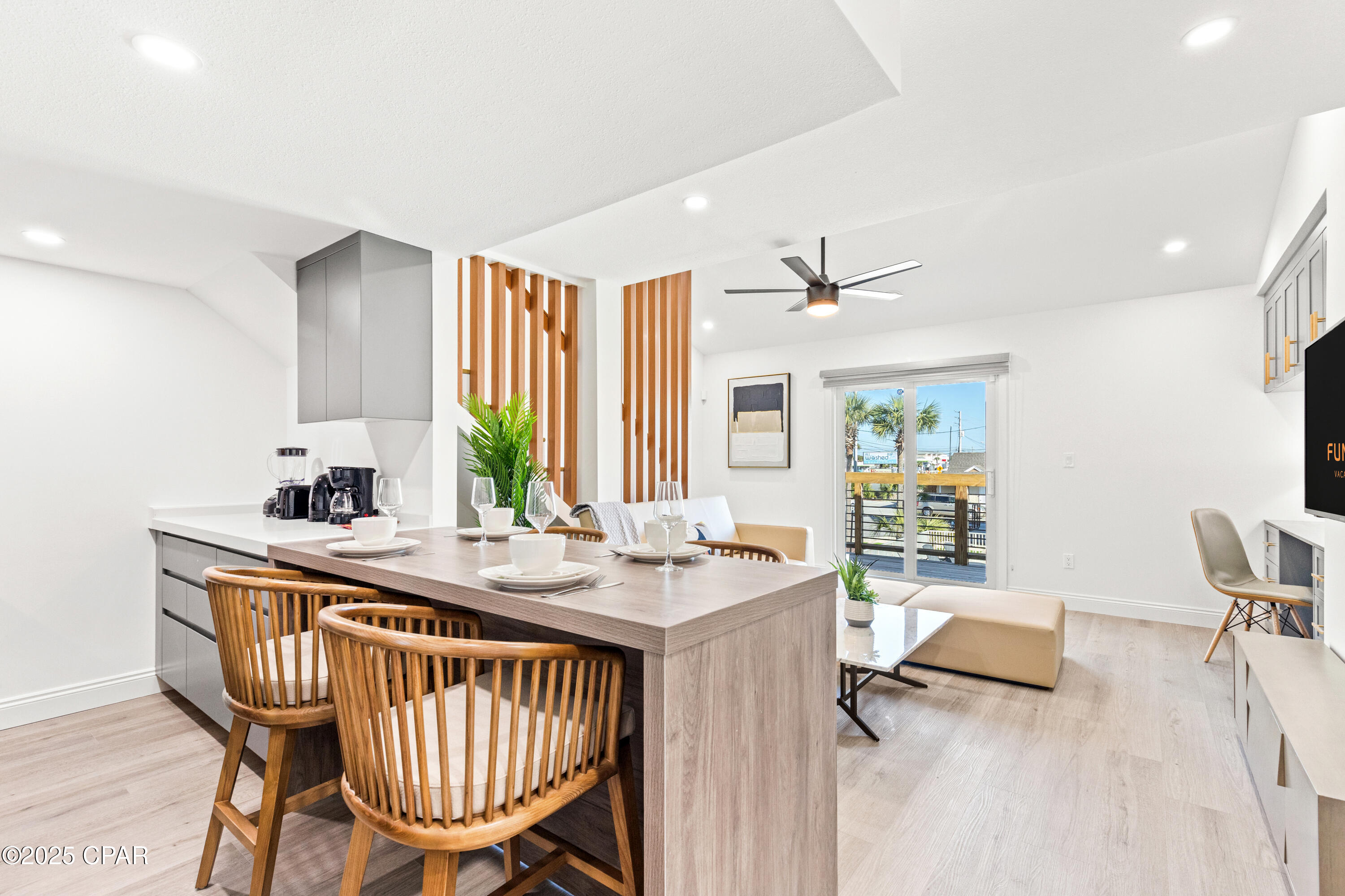 Image 10 For 8115 Thomas Drive 5c