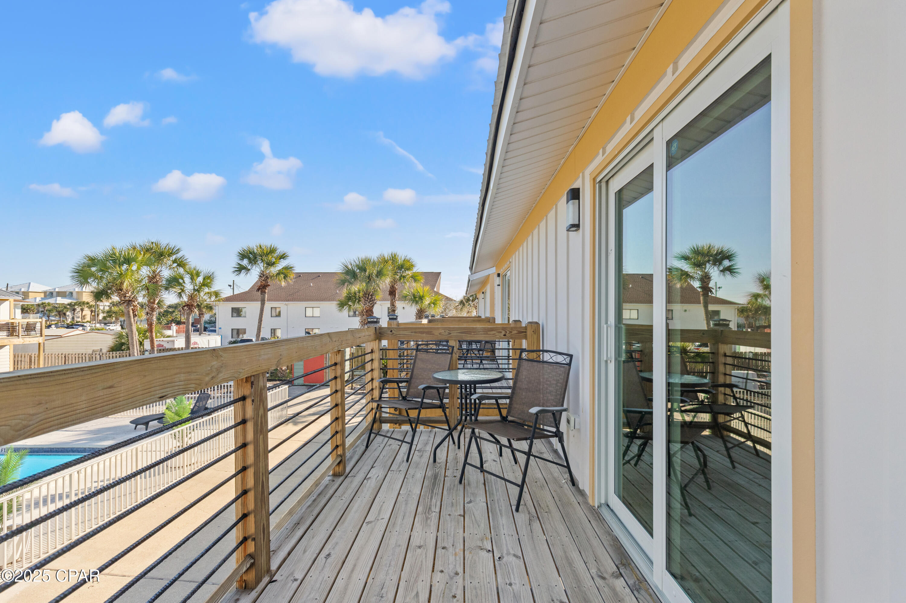 Image 2 For 8115 Thomas Drive 5c