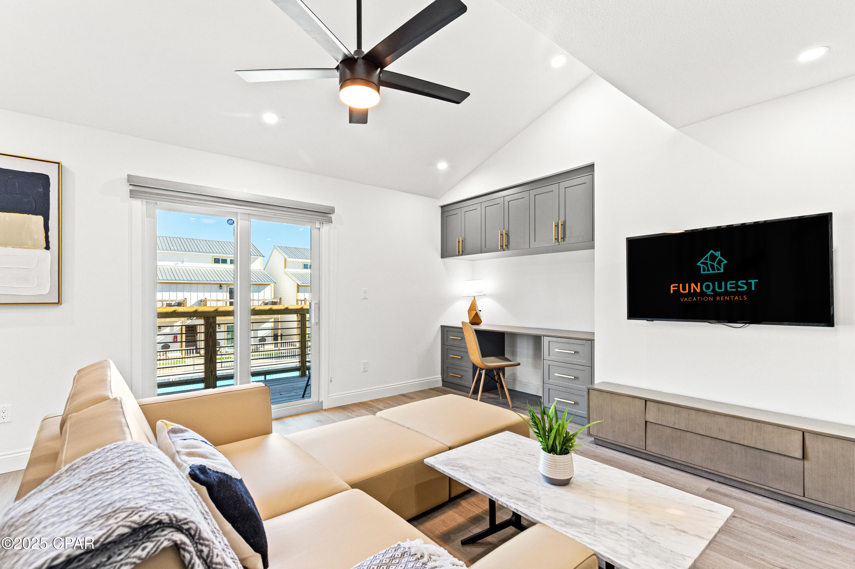 Image 6 For 8115 Thomas Drive 5c