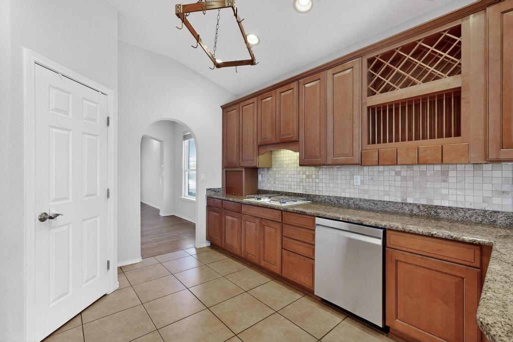 2614 Camino Cordoba Kitchen