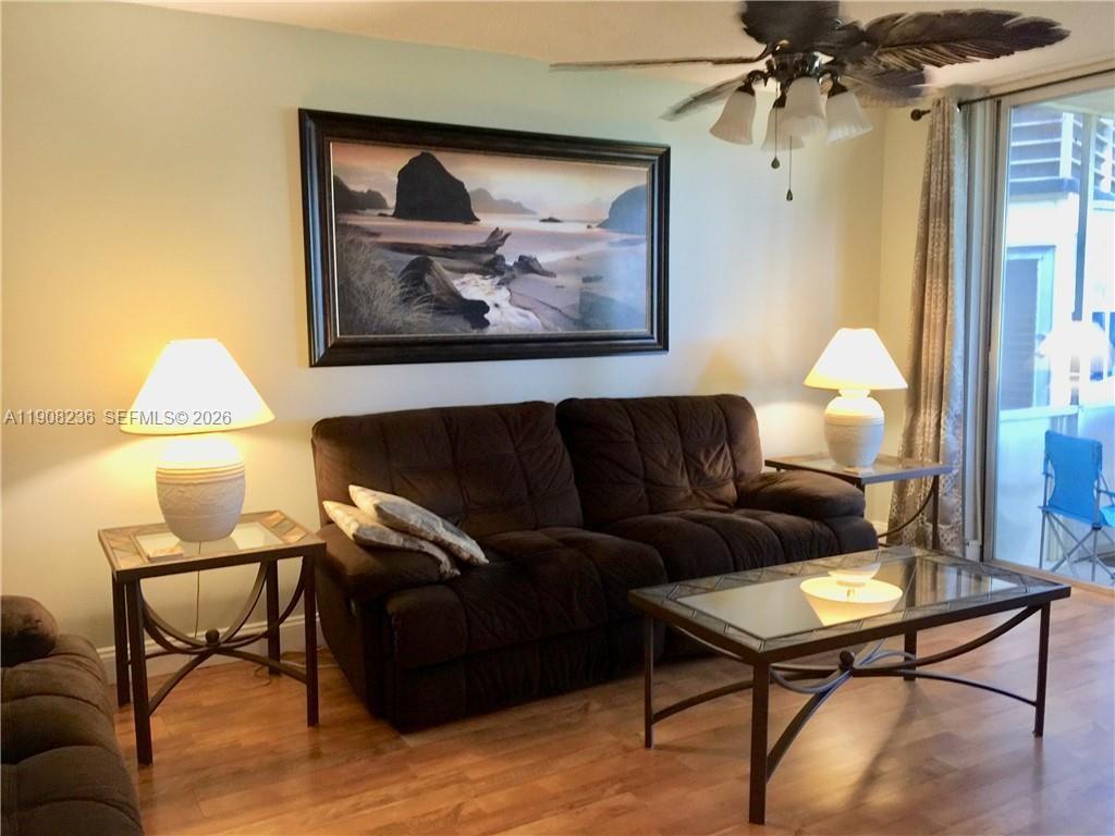 Lime Bay Condominium 3