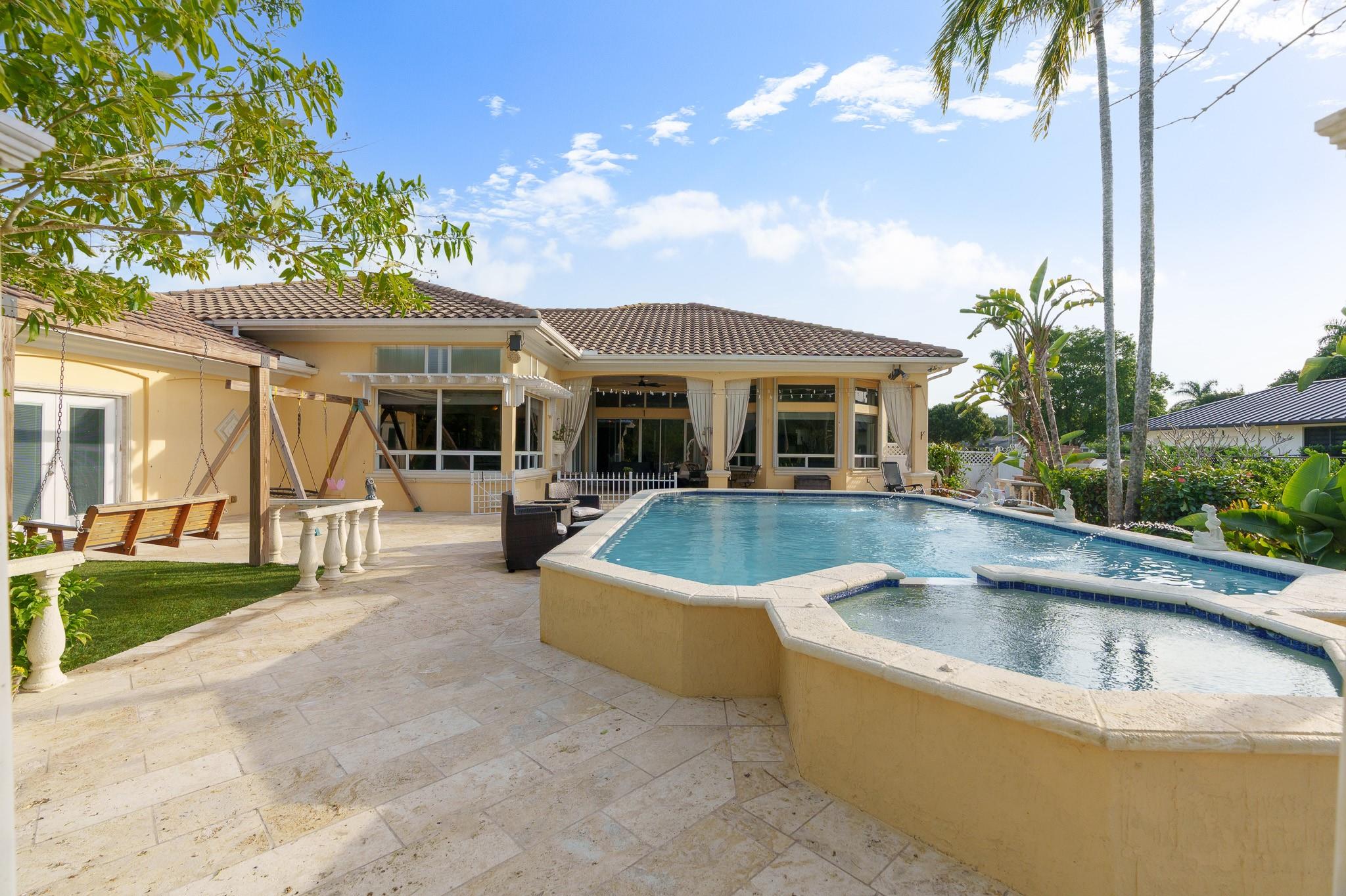 Homes for sale in Davie, FL | 5973 Sw 54Th Ct, Davie, FL 33314 | MLS# F10534655