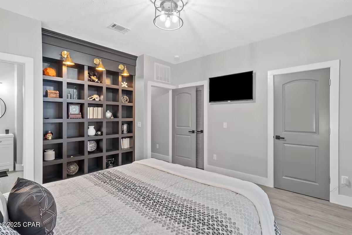 Image 16 For 512 Dement Circle B