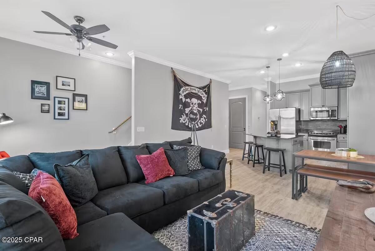 Image 3 For 512 Dement Circle B