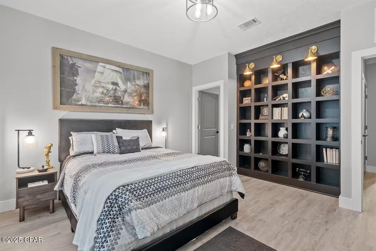 Image 31 For 512 Dement Circle B