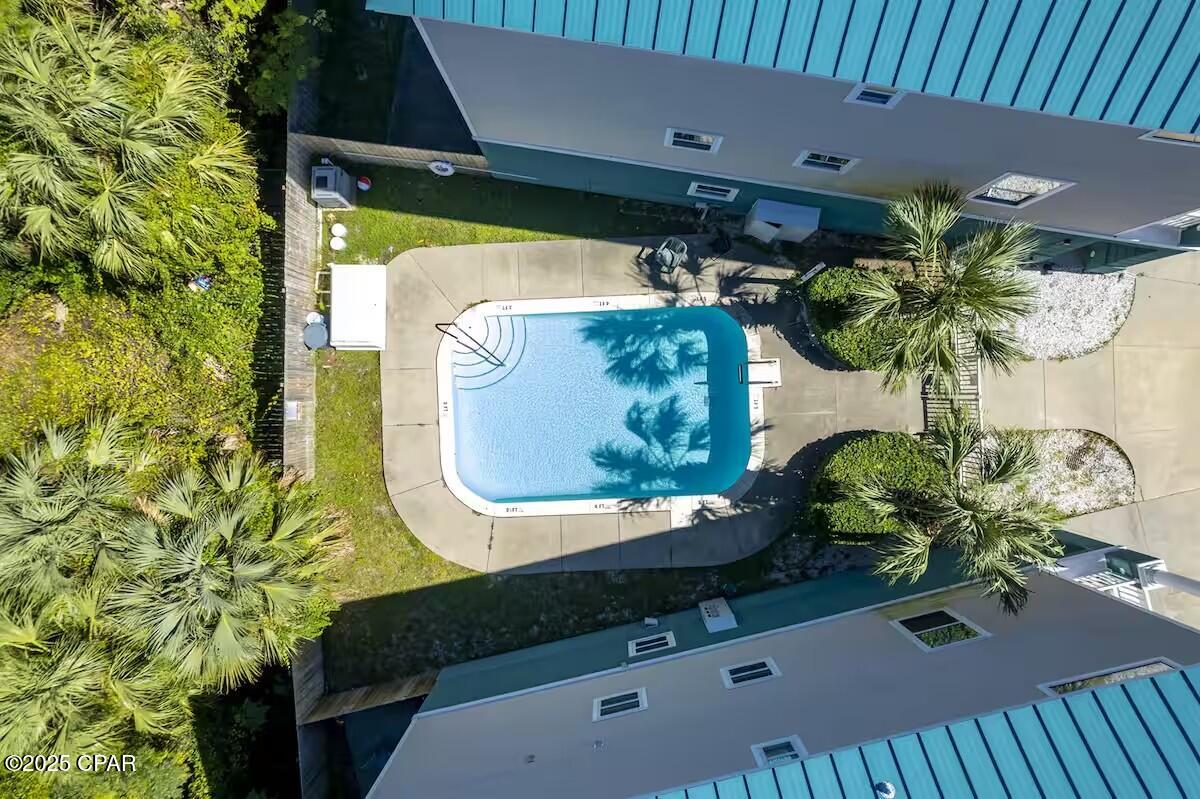 Image 41 For 512 Dement Circle B