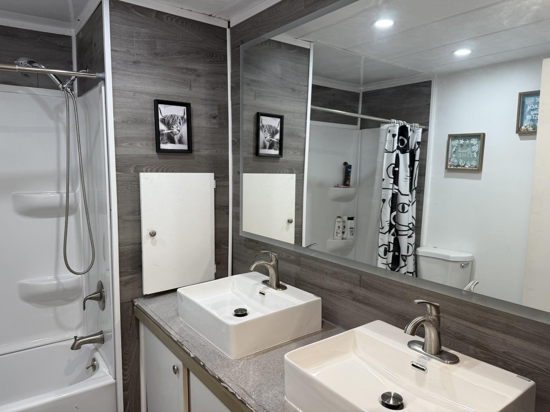 Homes for sale in Fort Lauderdale, FL | 3009 Sw 54Th St, Fort Lauderdale, FL 33312 | MLS# F10535964