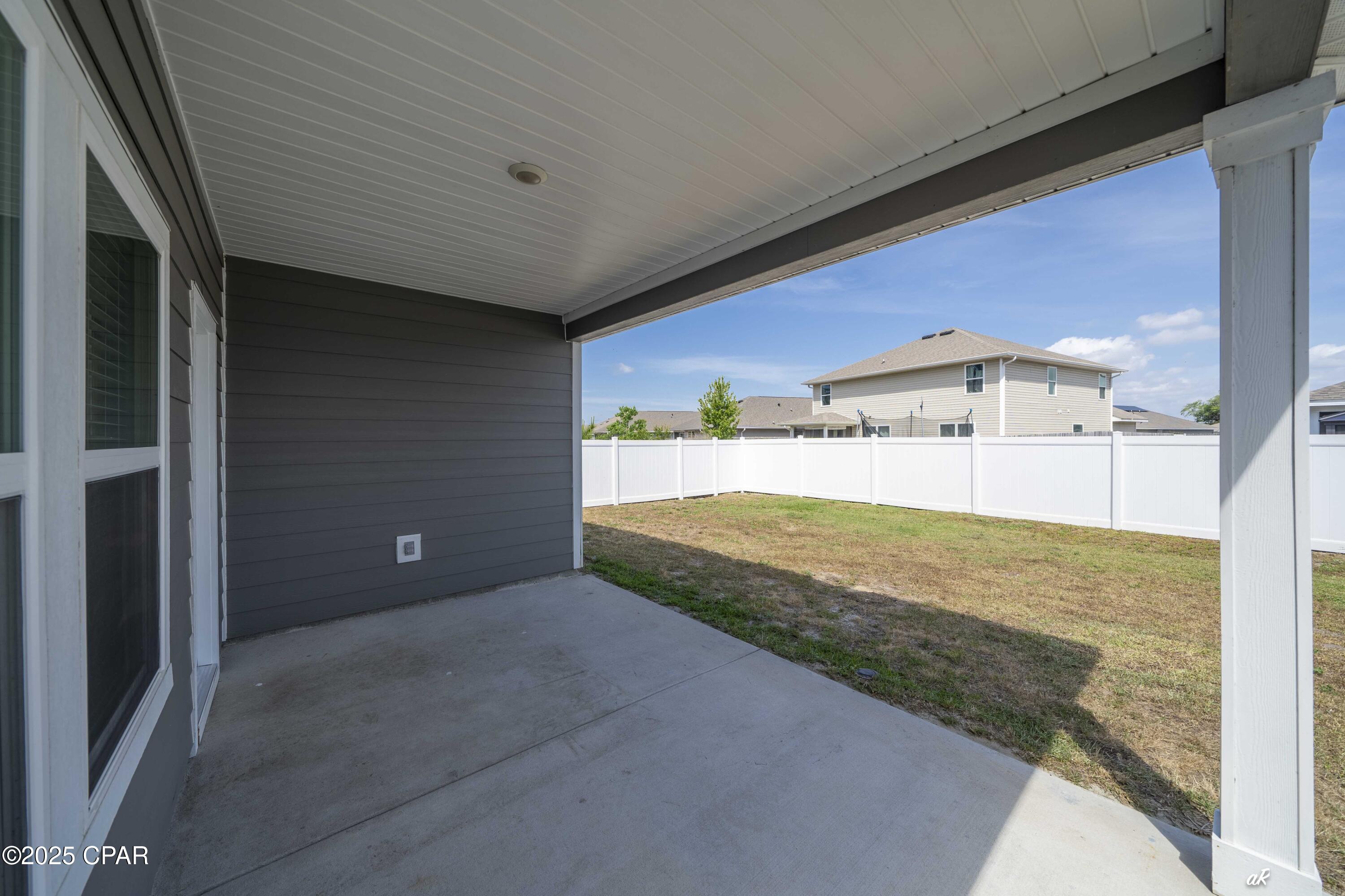 Image 25 For 101 Carriage Road