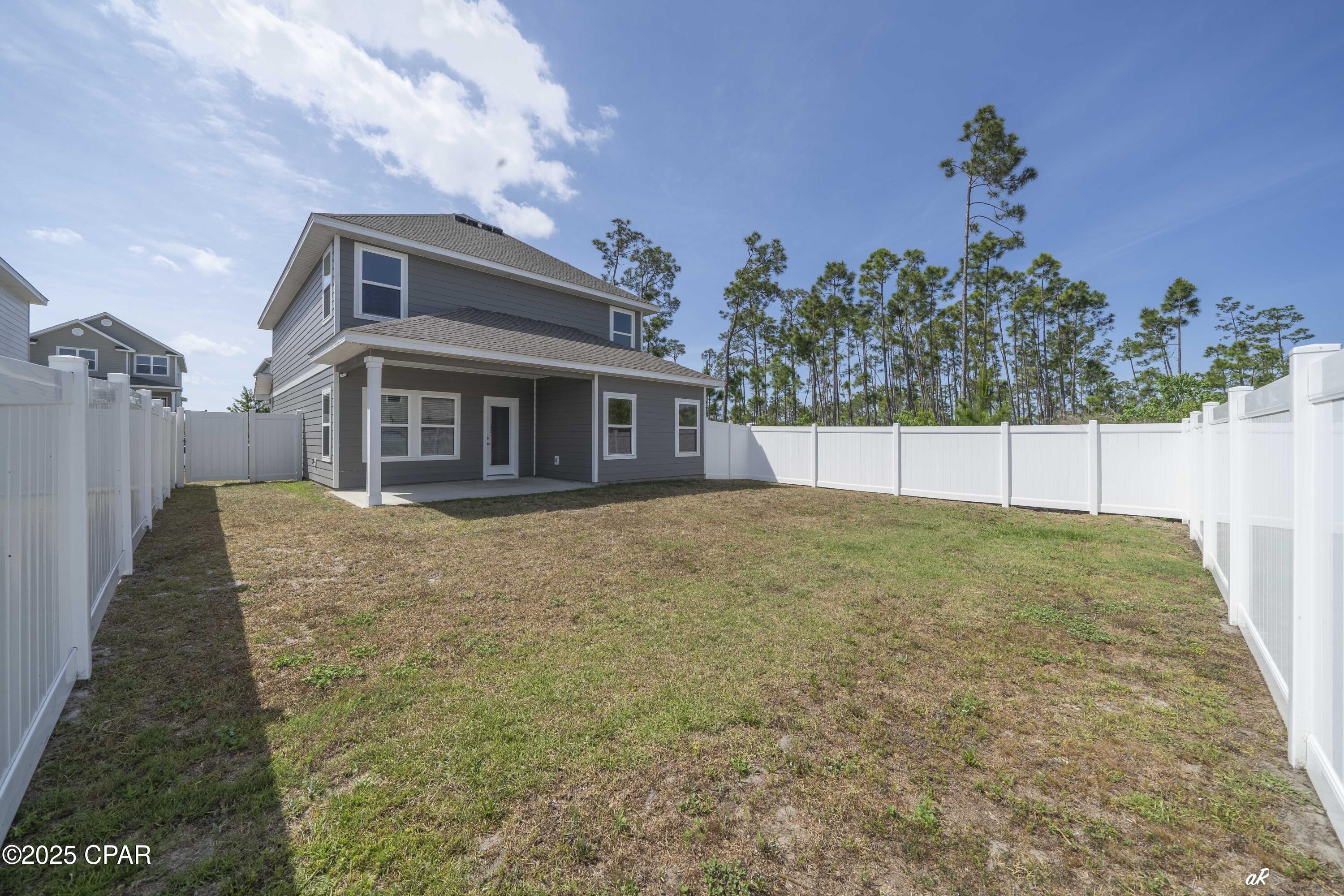 Image 26 For 101 Carriage Road