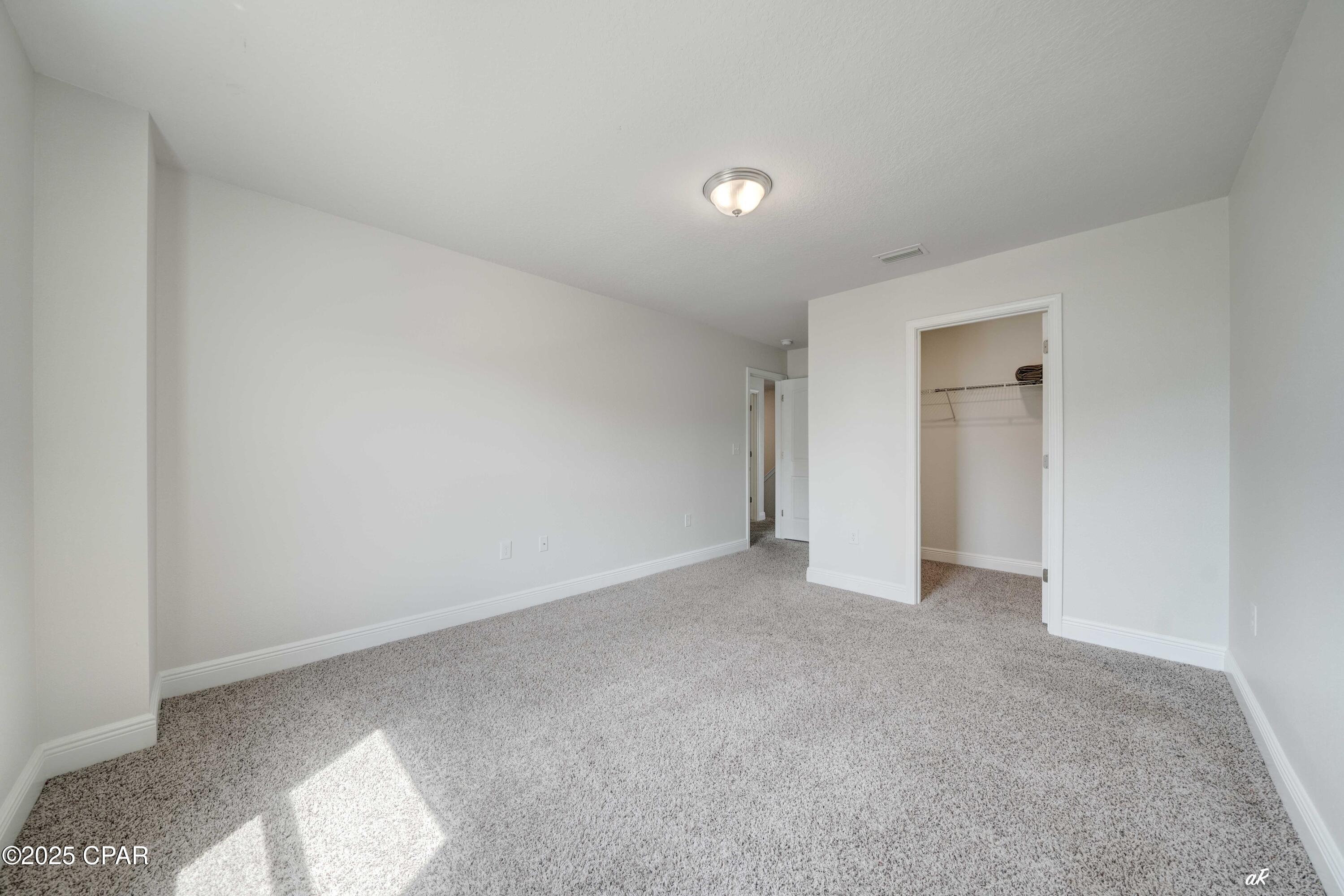 Image 30 For 101 Carriage Road