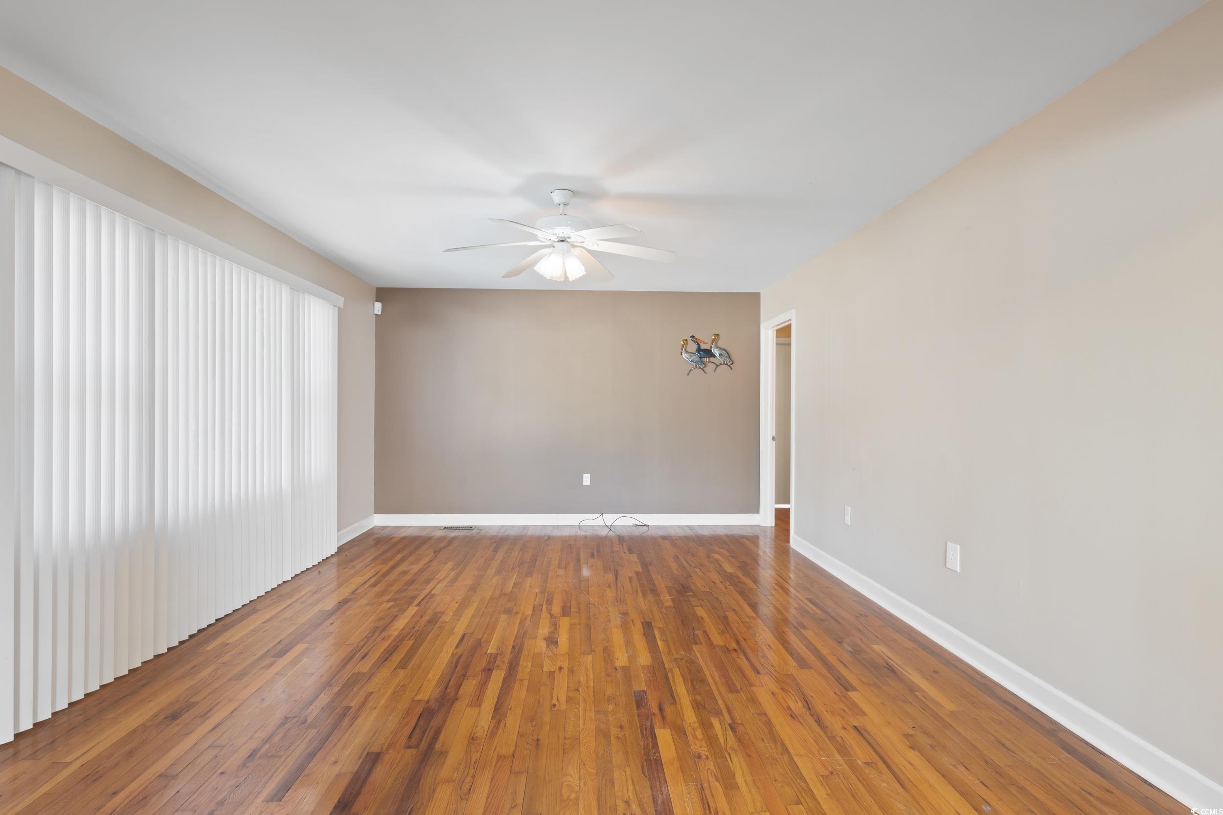 Homes for sale in Little River, SC | 4406 Lakeside Dr, Little River, SC 29566 | MLS# 2526975