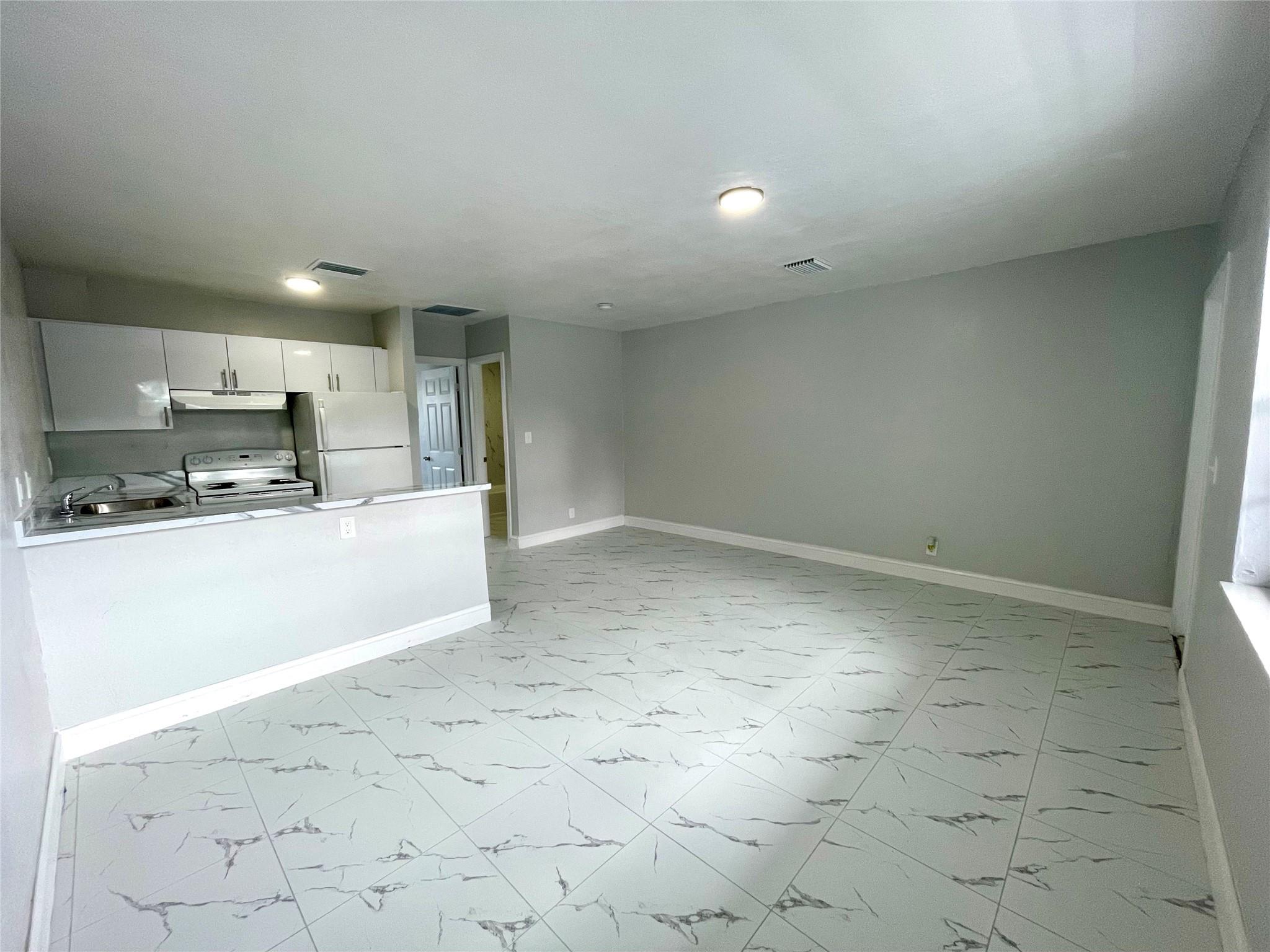 Fairview Amd 10-25 B