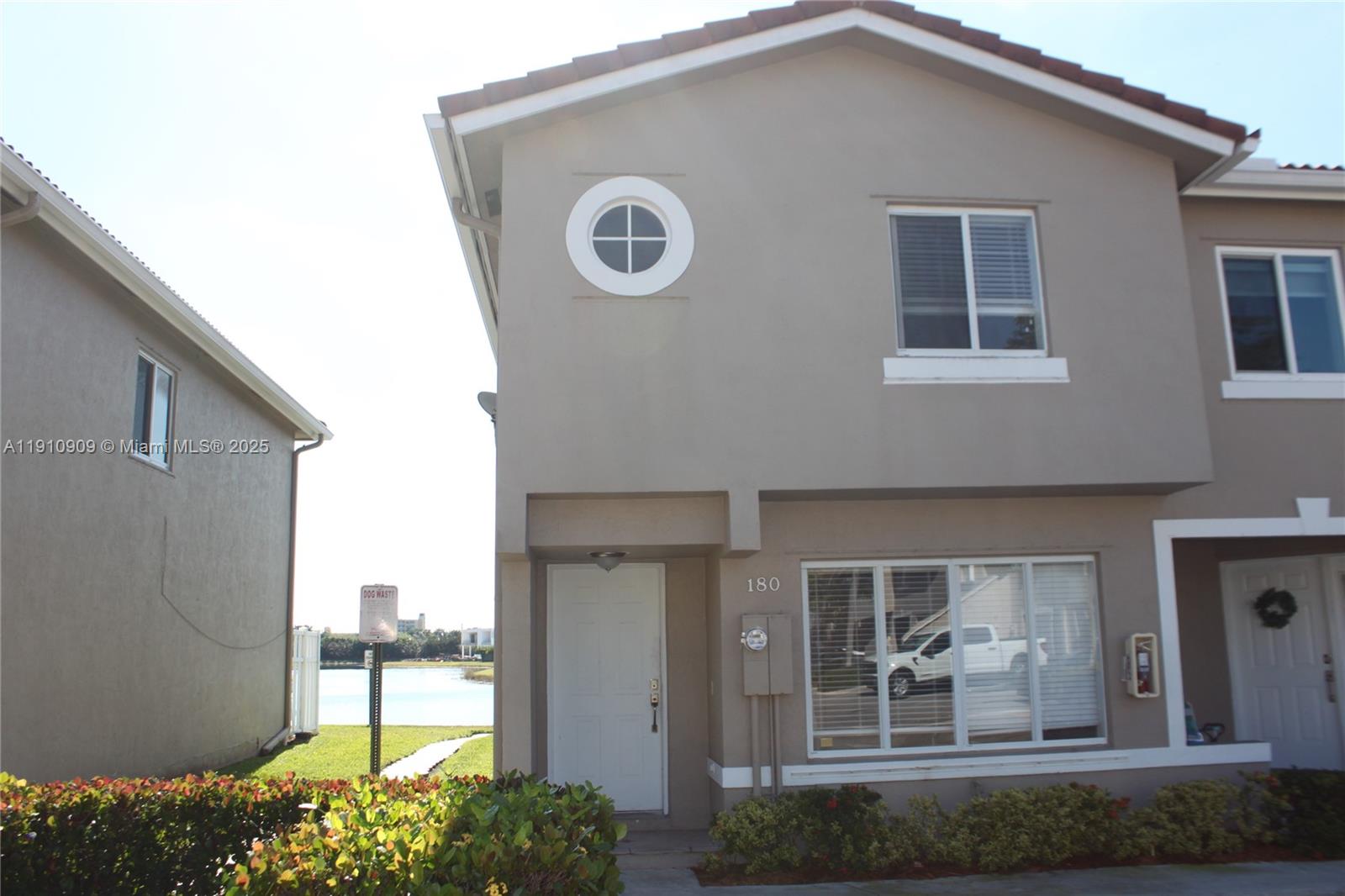 This is a great opportunity to own a great townhouse in Weston with beautiful long lakeviews among multi million dollar Botaniko homes. This is the largest townhouse with 3 bedrooms and 2.5 bathrooms, tile and wood laminate flooring. Great location close to major roadways and the great schools and restaurants in Weston. You have access to Bonaventure community building. Won't last.