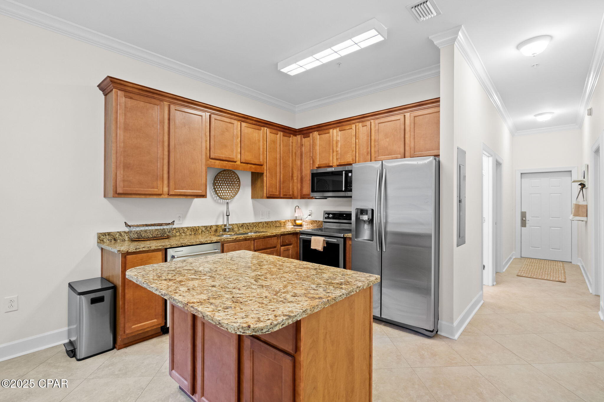 Listing photo id 7 for 231 Somerset Bridge Road 2101