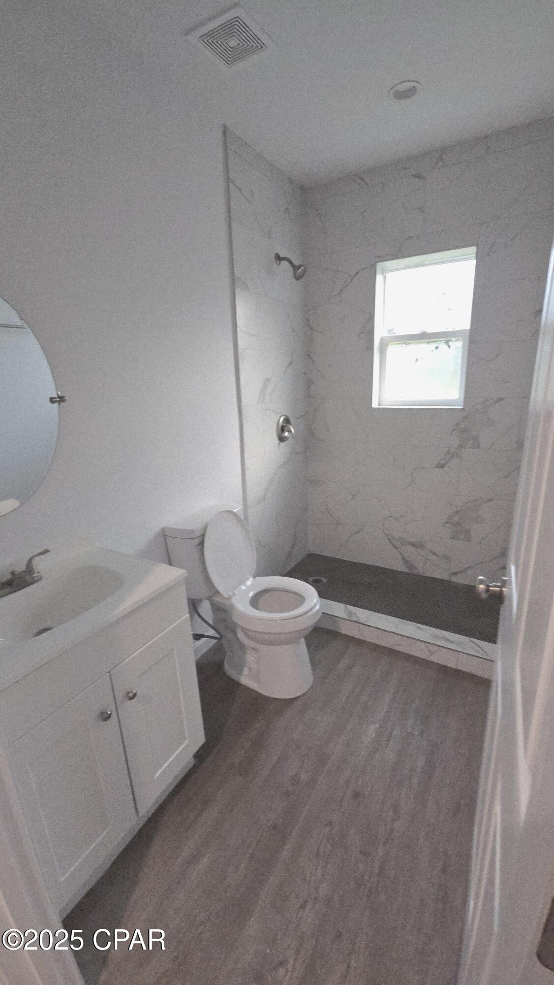 Image 5 For 147 Claire Avenue