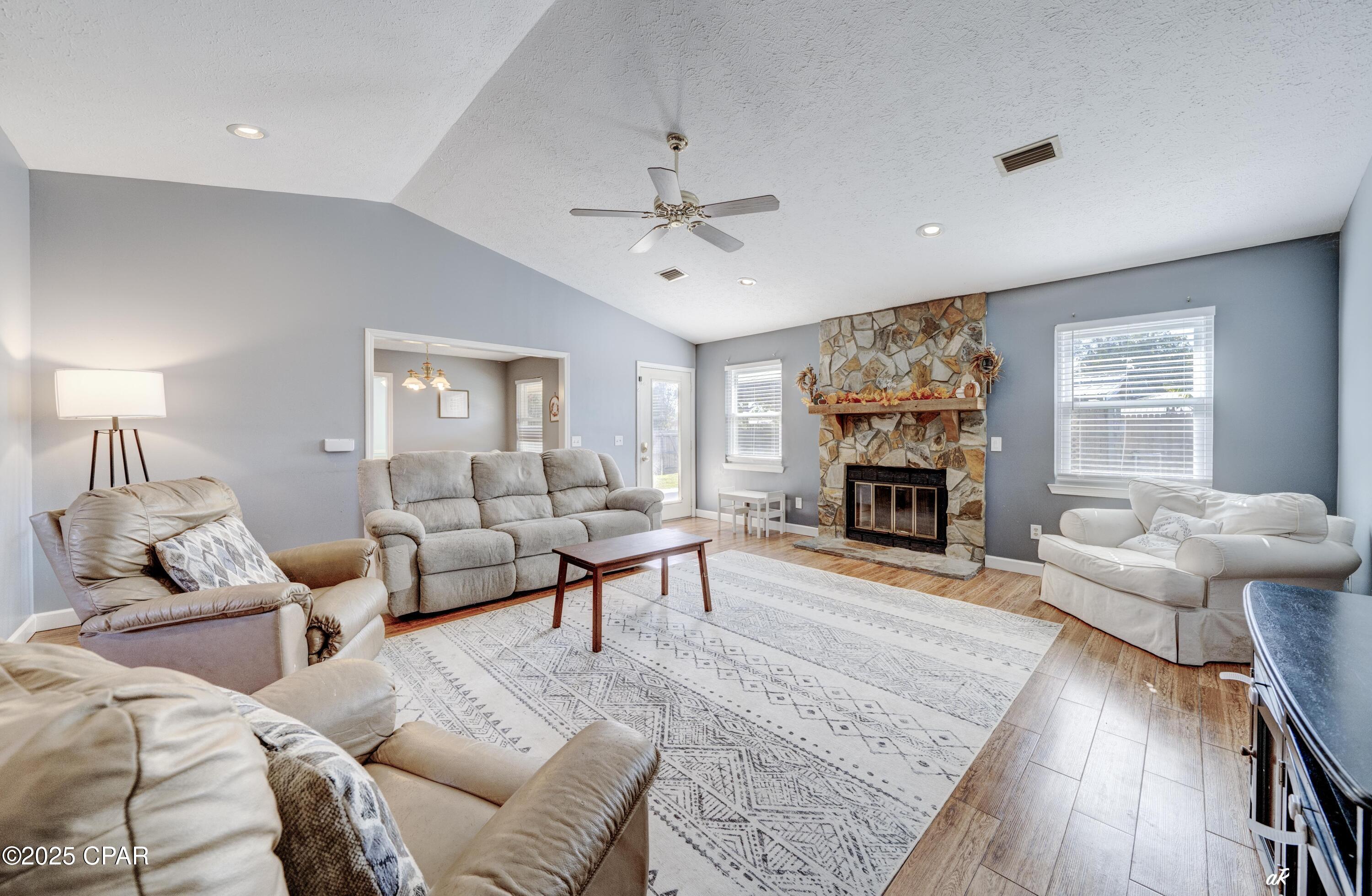 Image 3 For 1803 25th Street