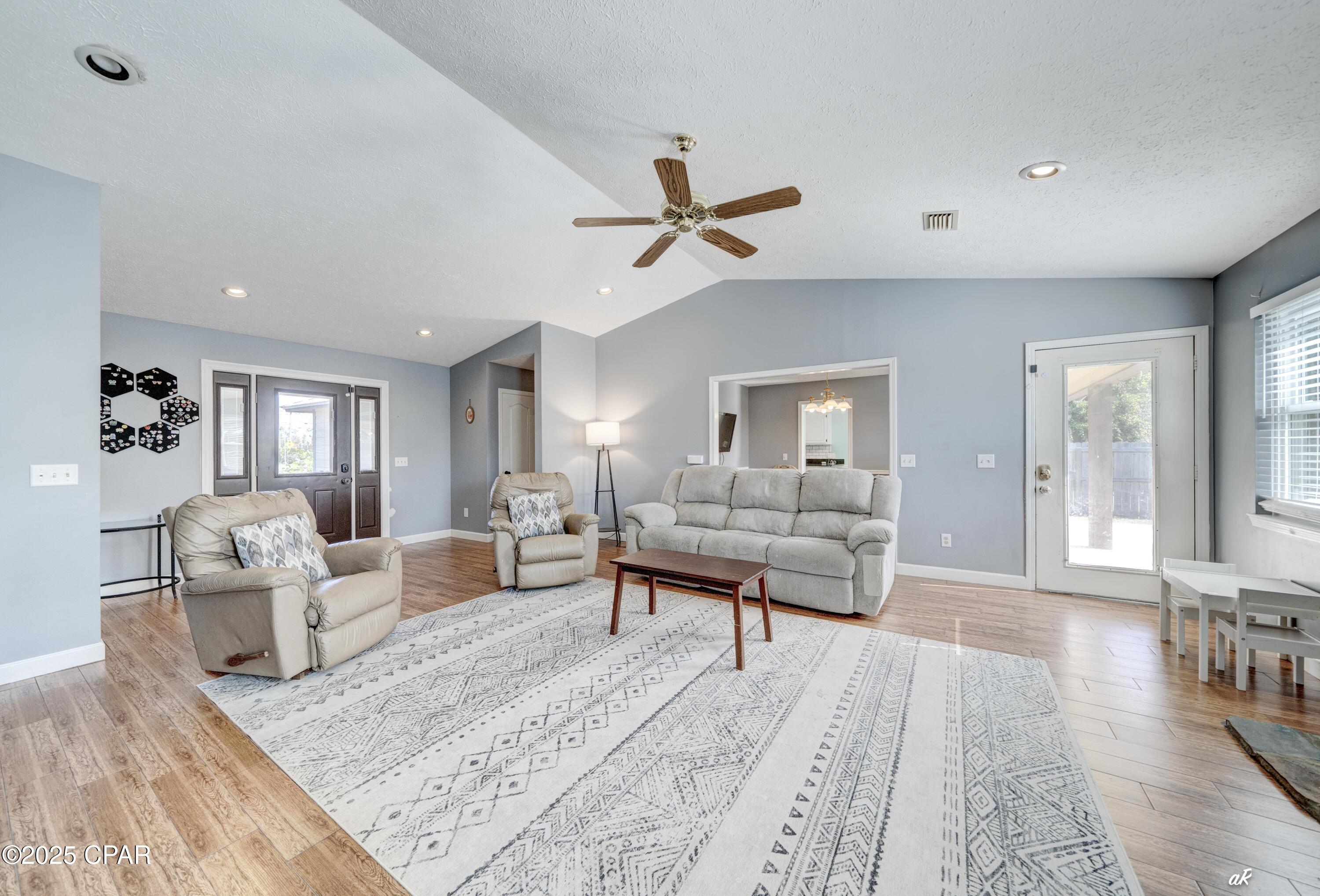 Image 5 For 1803 25th Street