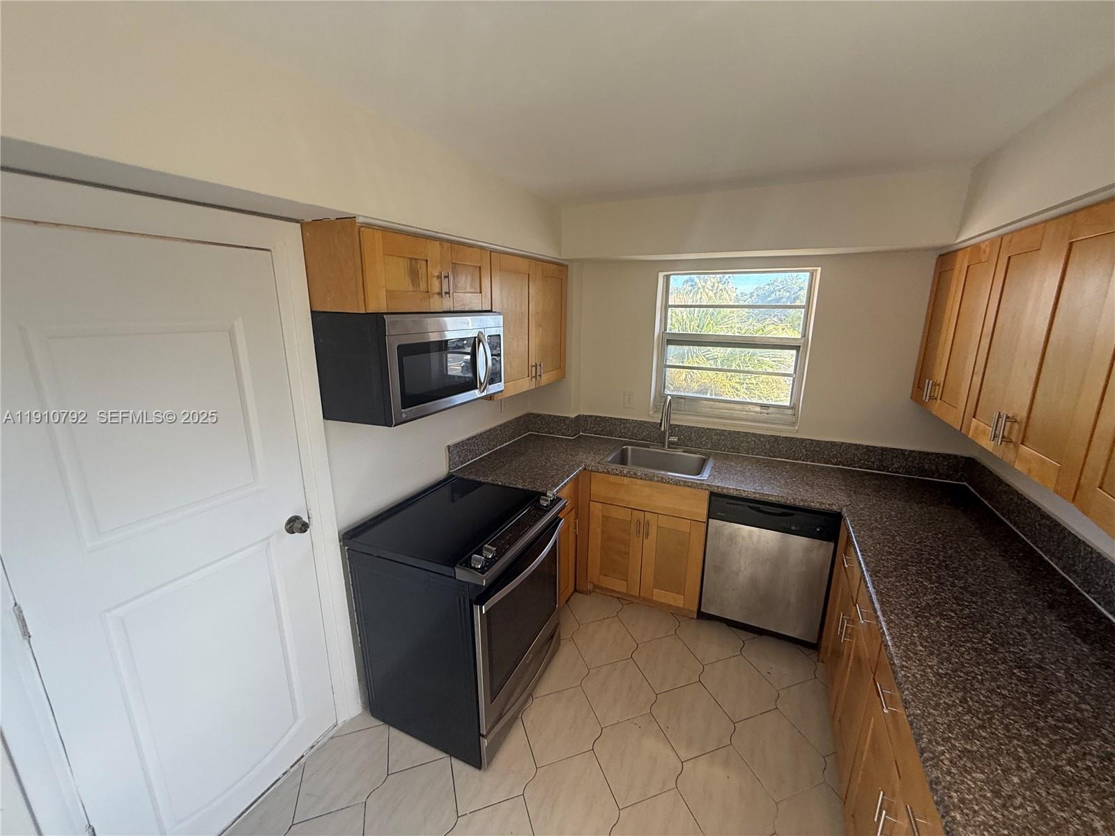 Second Horizons Condo