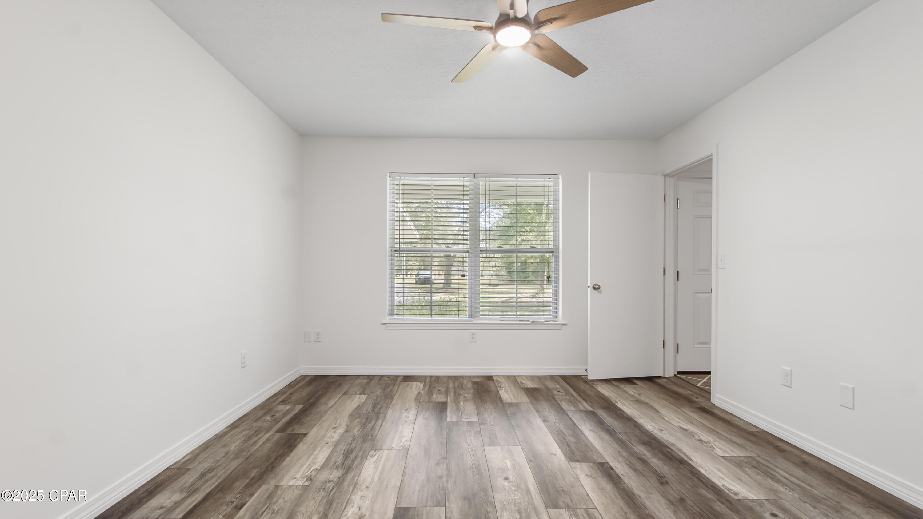 Image 41 For 1294 Dragonfly Lane