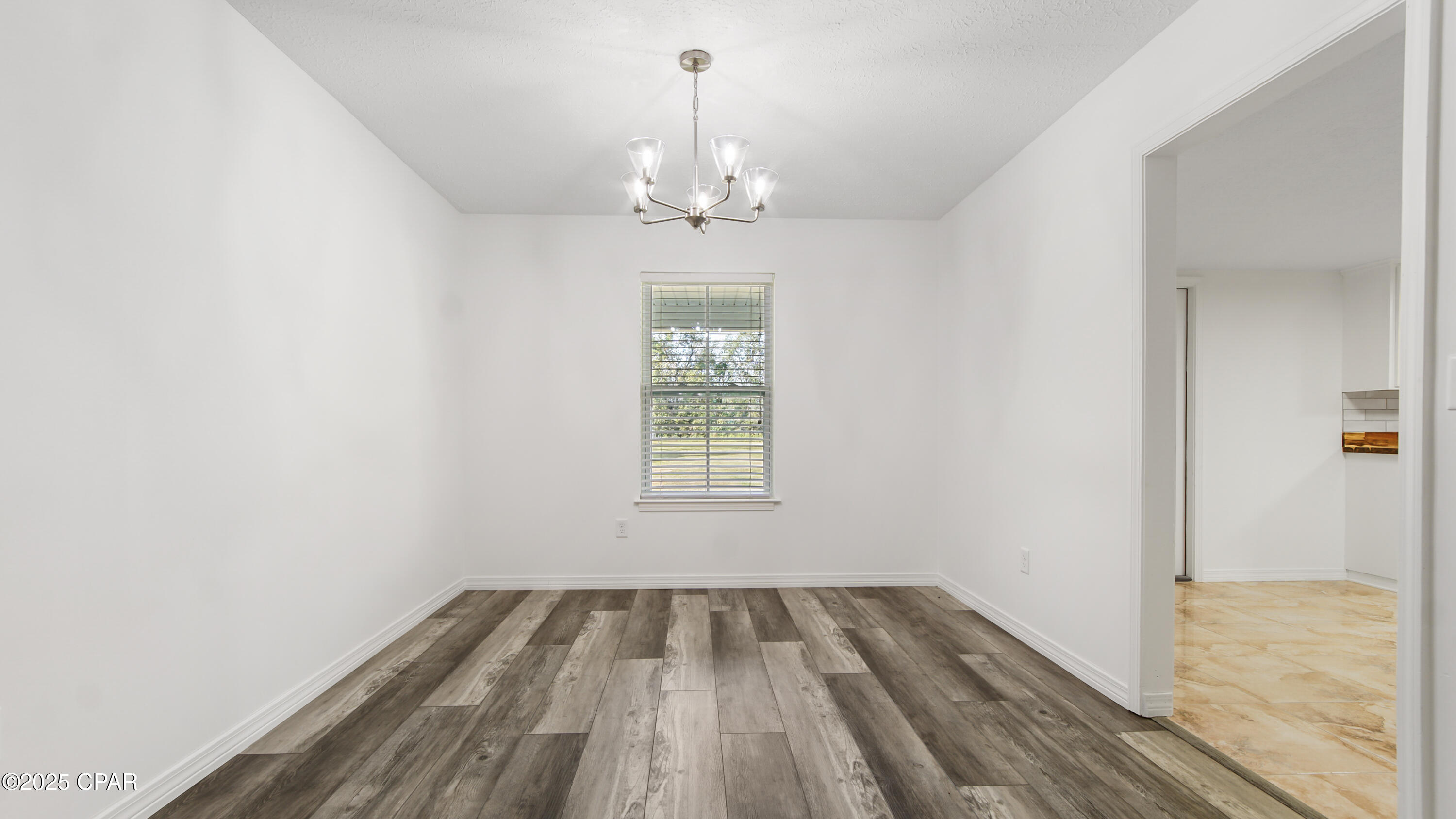 Image 42 For 1294 Dragonfly Lane