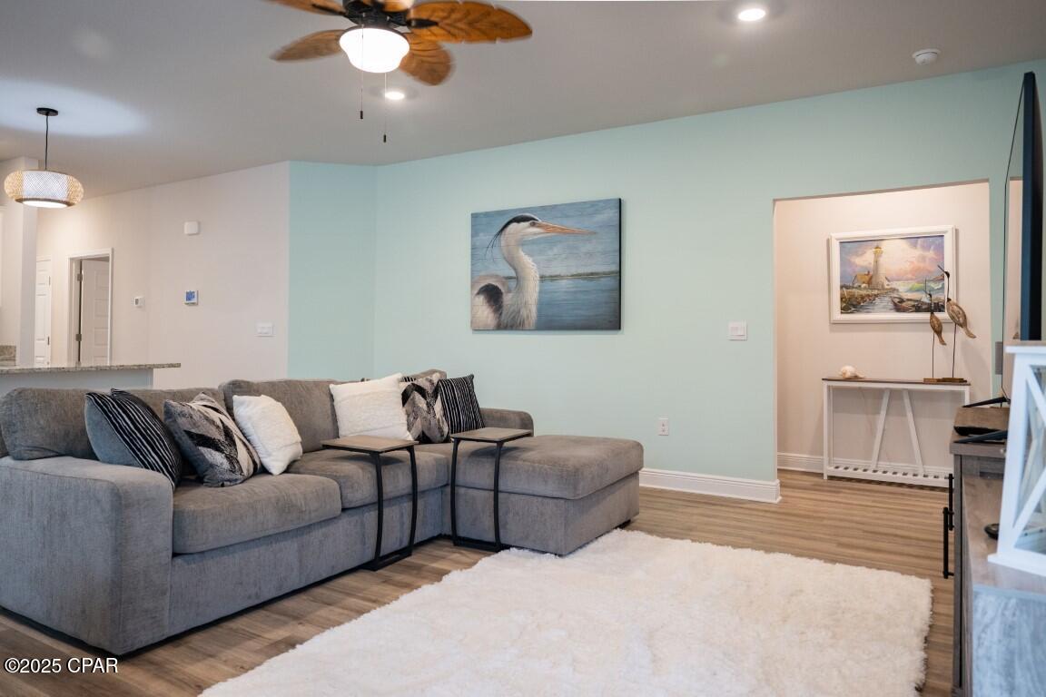 Image 14 For 825 Backwater Road