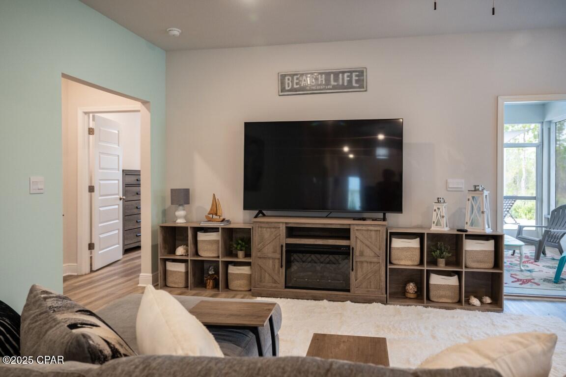 Image 15 For 825 Backwater Road