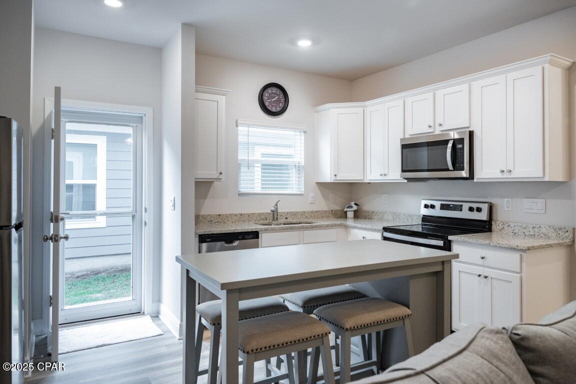 Image 33 For 825 Backwater Road