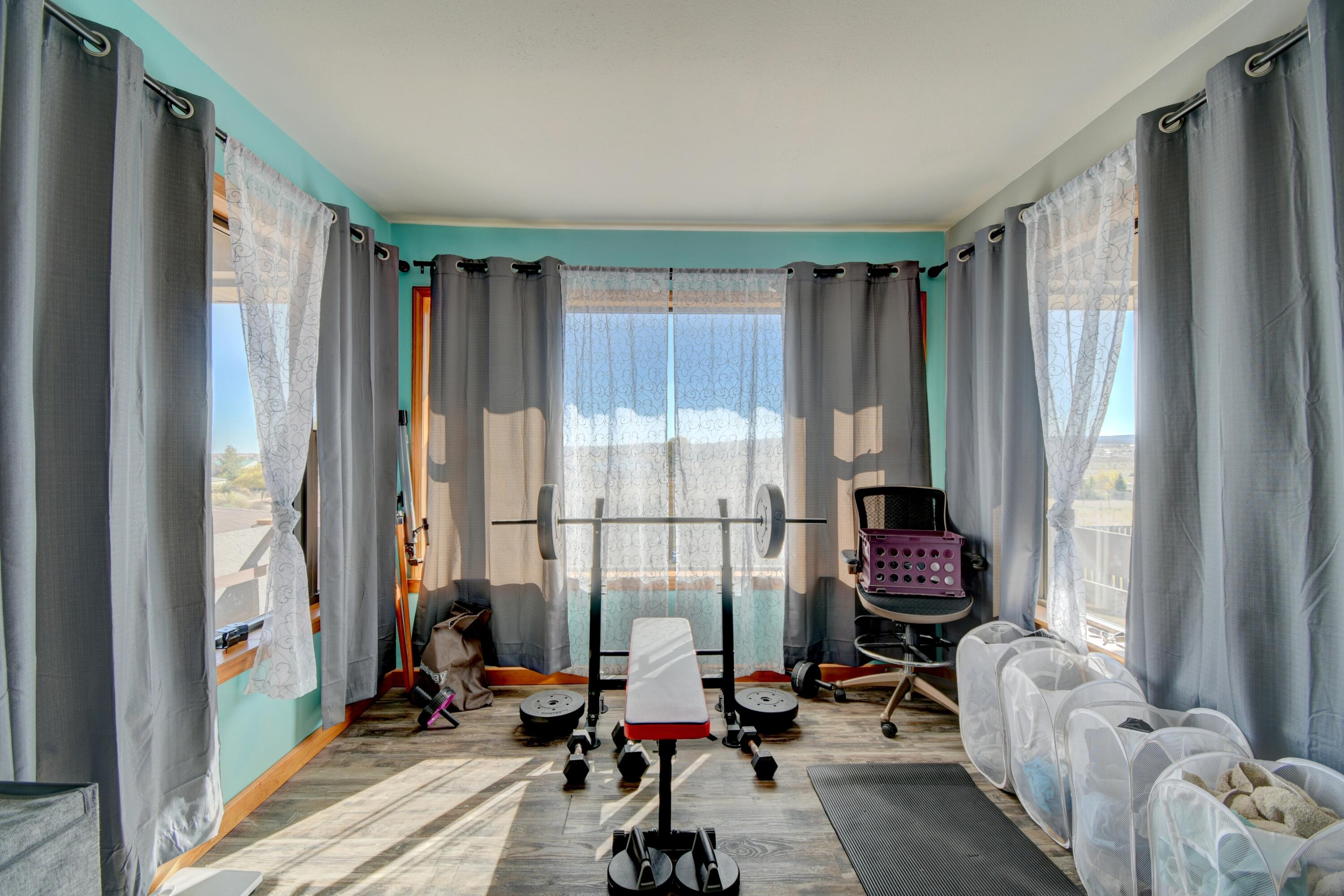 10 S Circle Road Interior Other