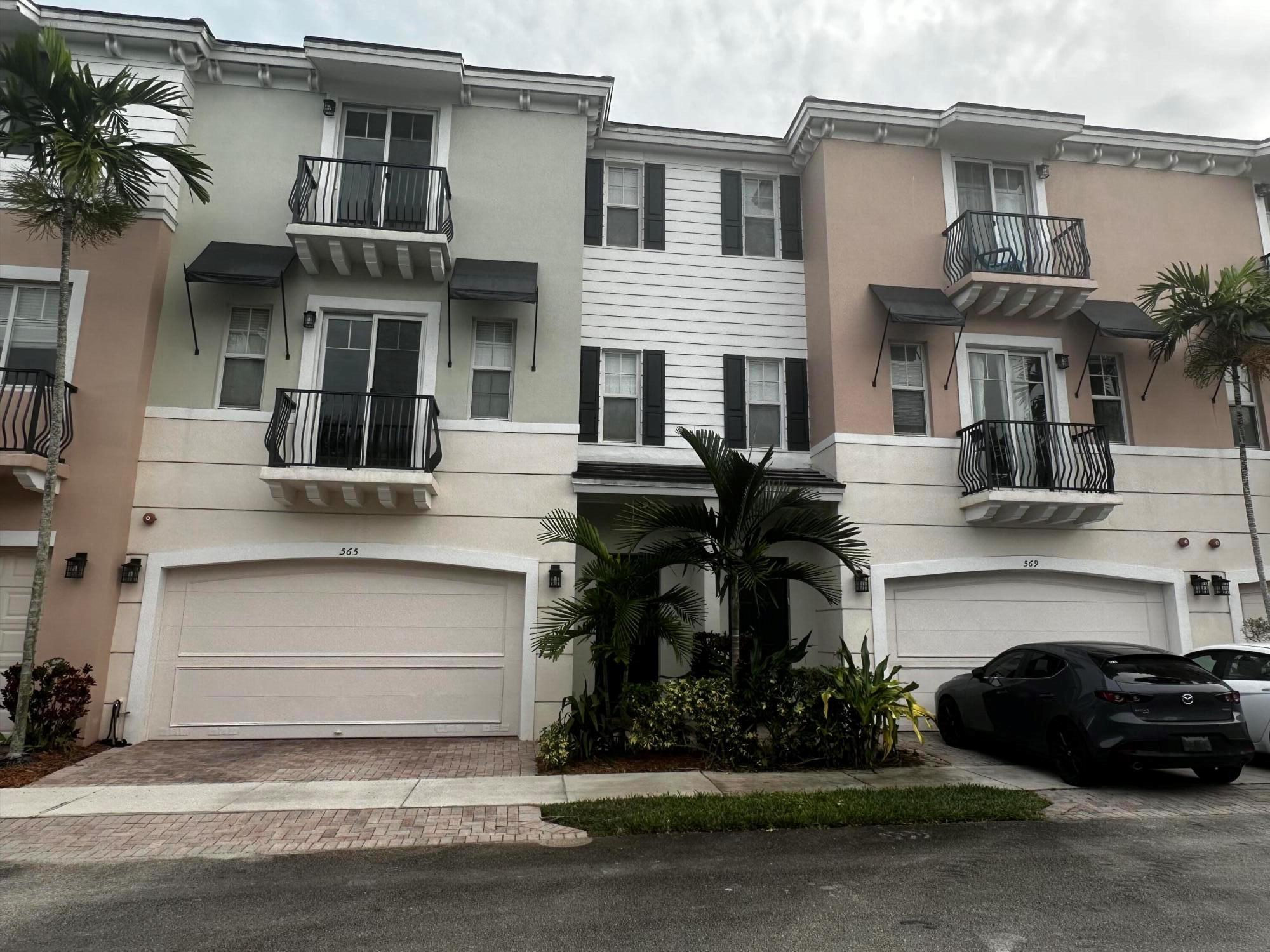 This unique 3 story Key West style townhome located in East Boca Raton seems to have it all- spacious living area, luxurious amenities, and prime location. This is the largest of the models...the fact that all 3 bedrooms have their own baths is a major plus, and there is a half bath off the family room.The newly remodeled home features a contemporary kitchen with quartz countertop, subway tile backsplash, and new stainless steel stove. All kitchen appliances are 3 years new. Beautiful new laminate flooring, and inviting free-standing soaking tub in primary bath.Brand new hot water heater, AC was replaced in 2019. All bedrooms are oversized. Enormous primary bedroom closet as well as many extra storage areas. And let's not forget about the location- minutes from beach, FAU, Lynn University, theatres, Mizner Park, fabulous restaurants, Red Reef Beach Park, East Boca, and downtown Delray. Close to highly rated public schools and many private schools. Community amenities include 2 pools and a gym.
Super convenient access to I95 and private airport.