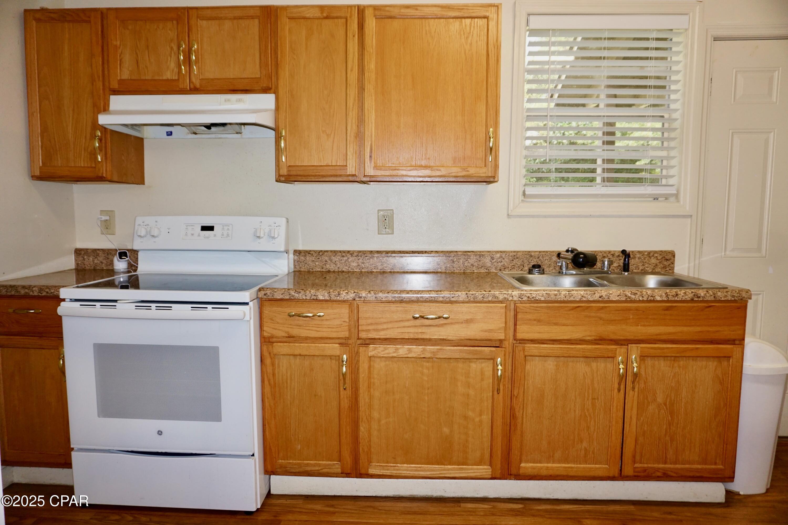 Image 14 For 40 Barnes Avenue