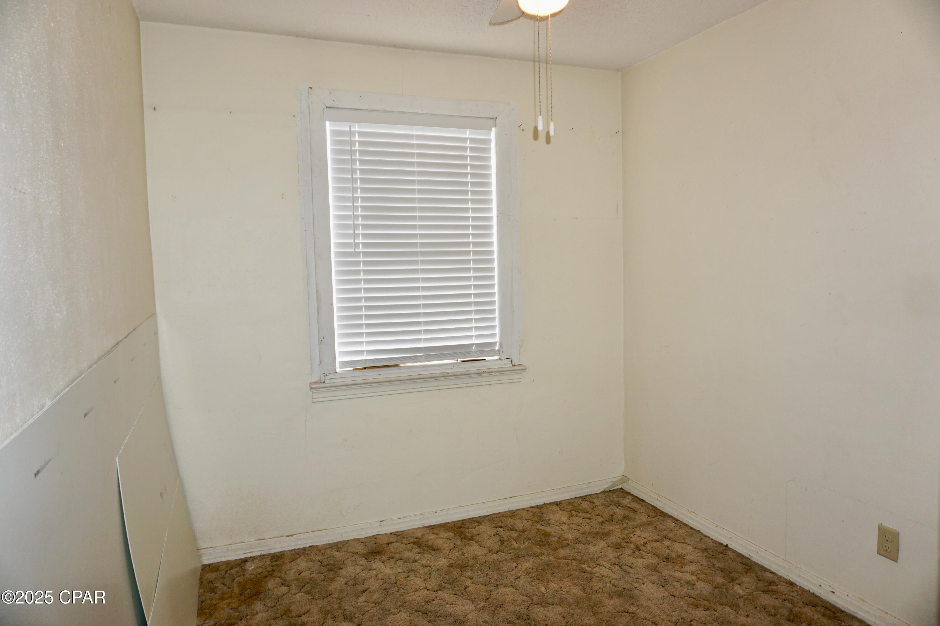 Image 21 For 40 Barnes Avenue