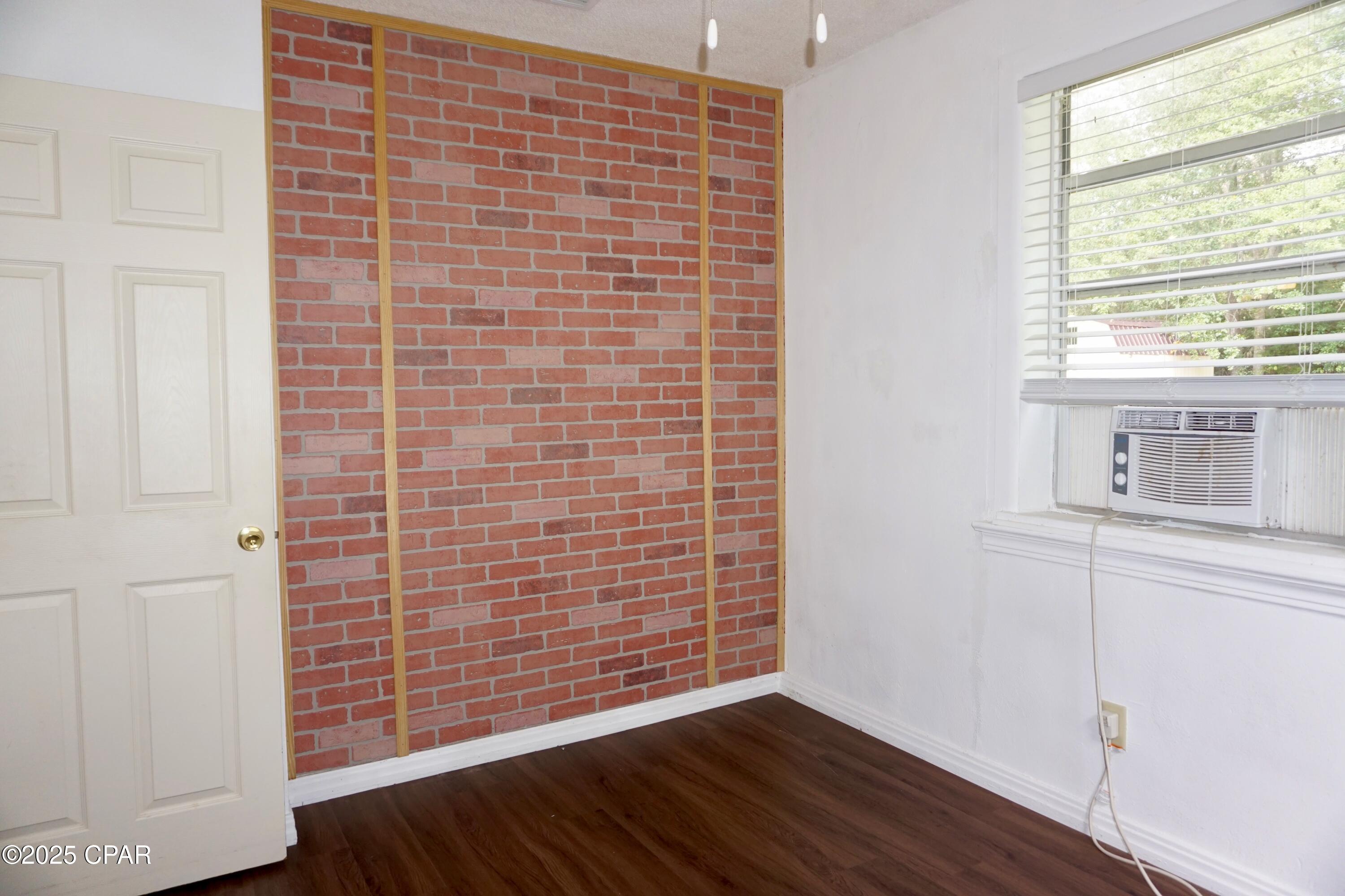 Image 23 For 40 Barnes Avenue