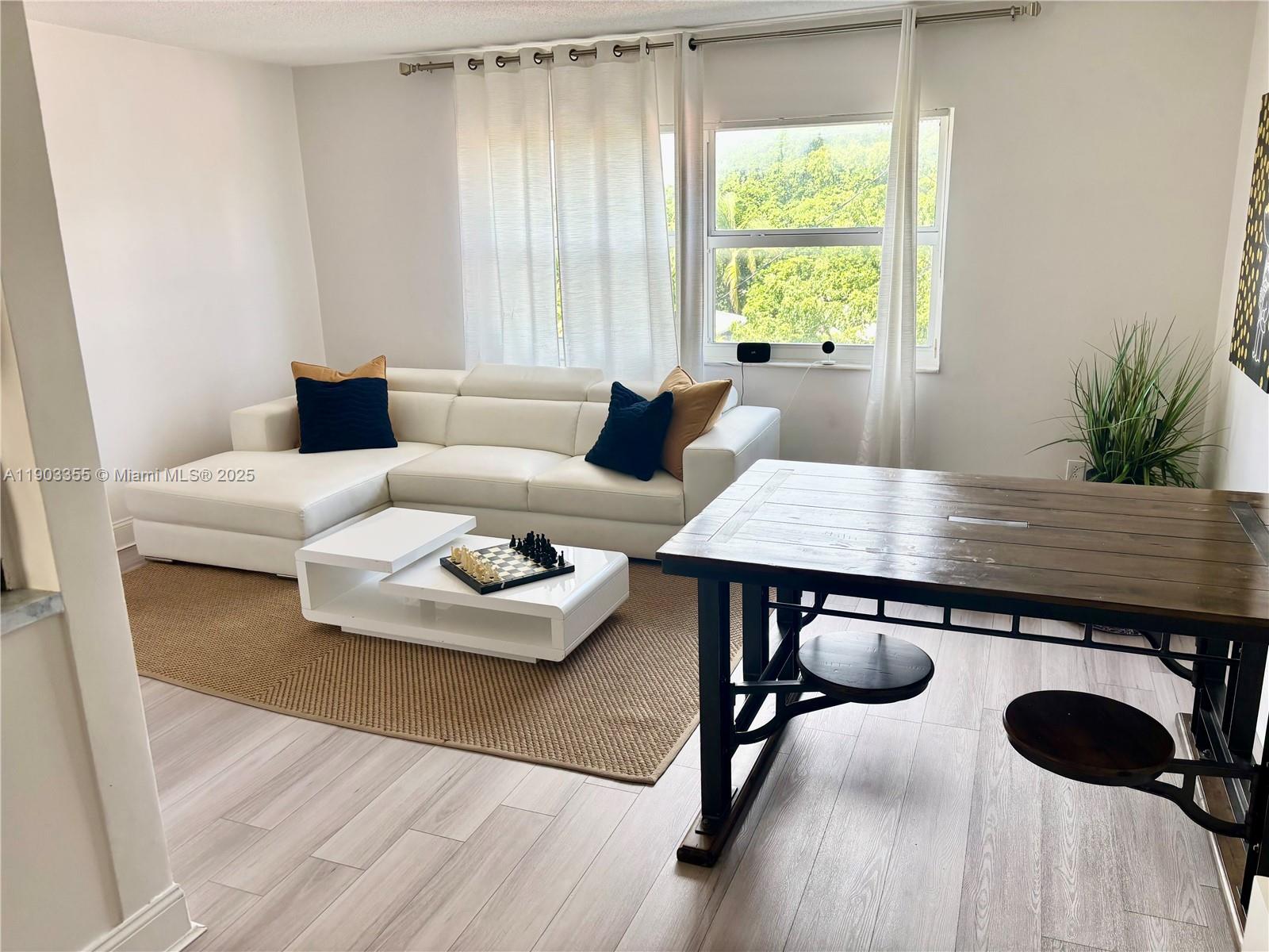 Plunkett Condo Apts Inc C