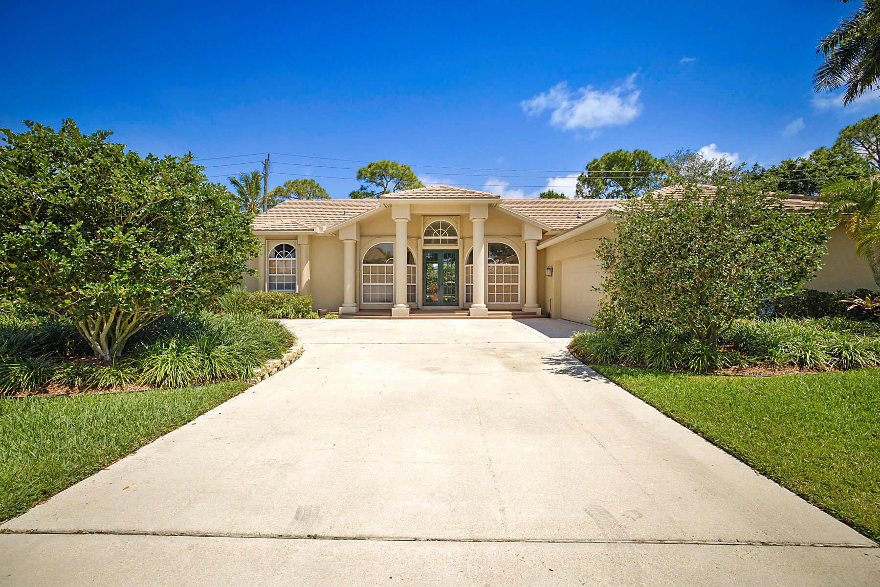 227 Shorewood Way, Jupiter, Florida 33458
