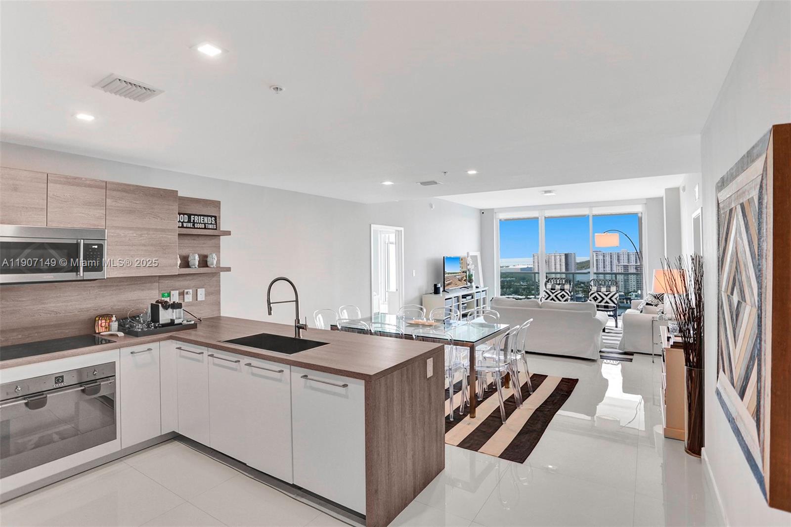 Apartamento en Venta en Sunny Isles Beach, FL