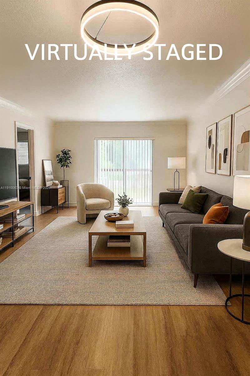 Eton Countryside III Cond