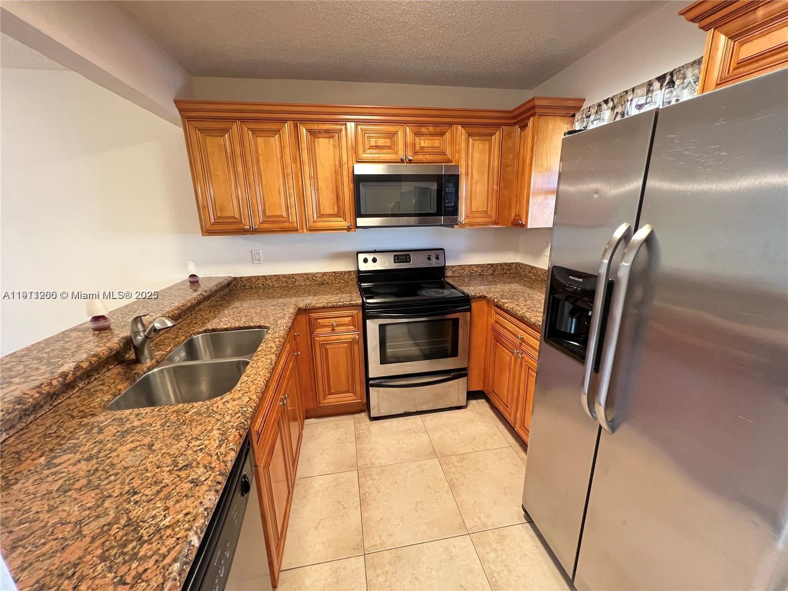 Palm Beach Place Condo