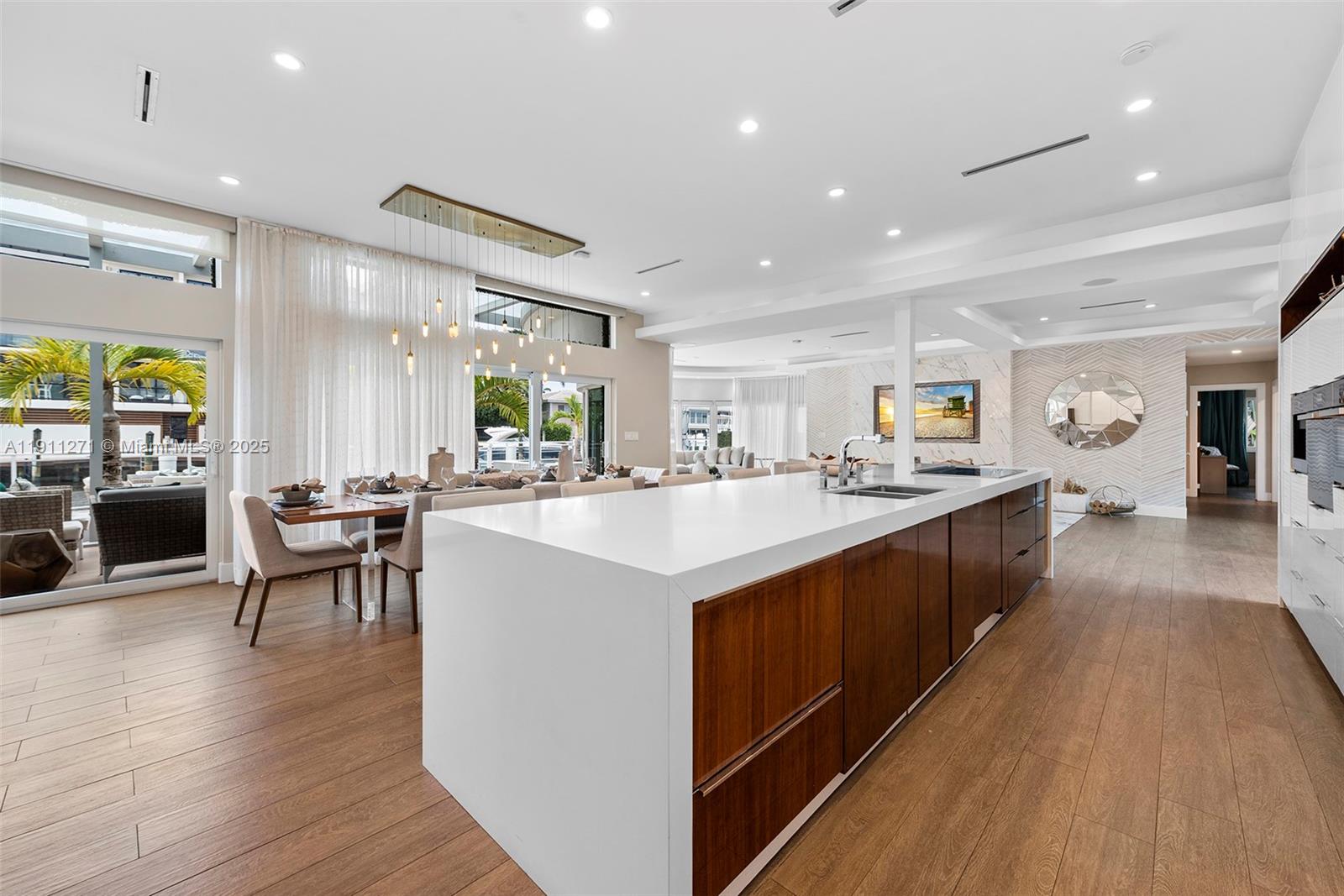 Homes for sale in Fort Lauderdale, FL | 1319 Seminole Dr, Fort Lauderdale, FL 33304 | MLS# A11911271