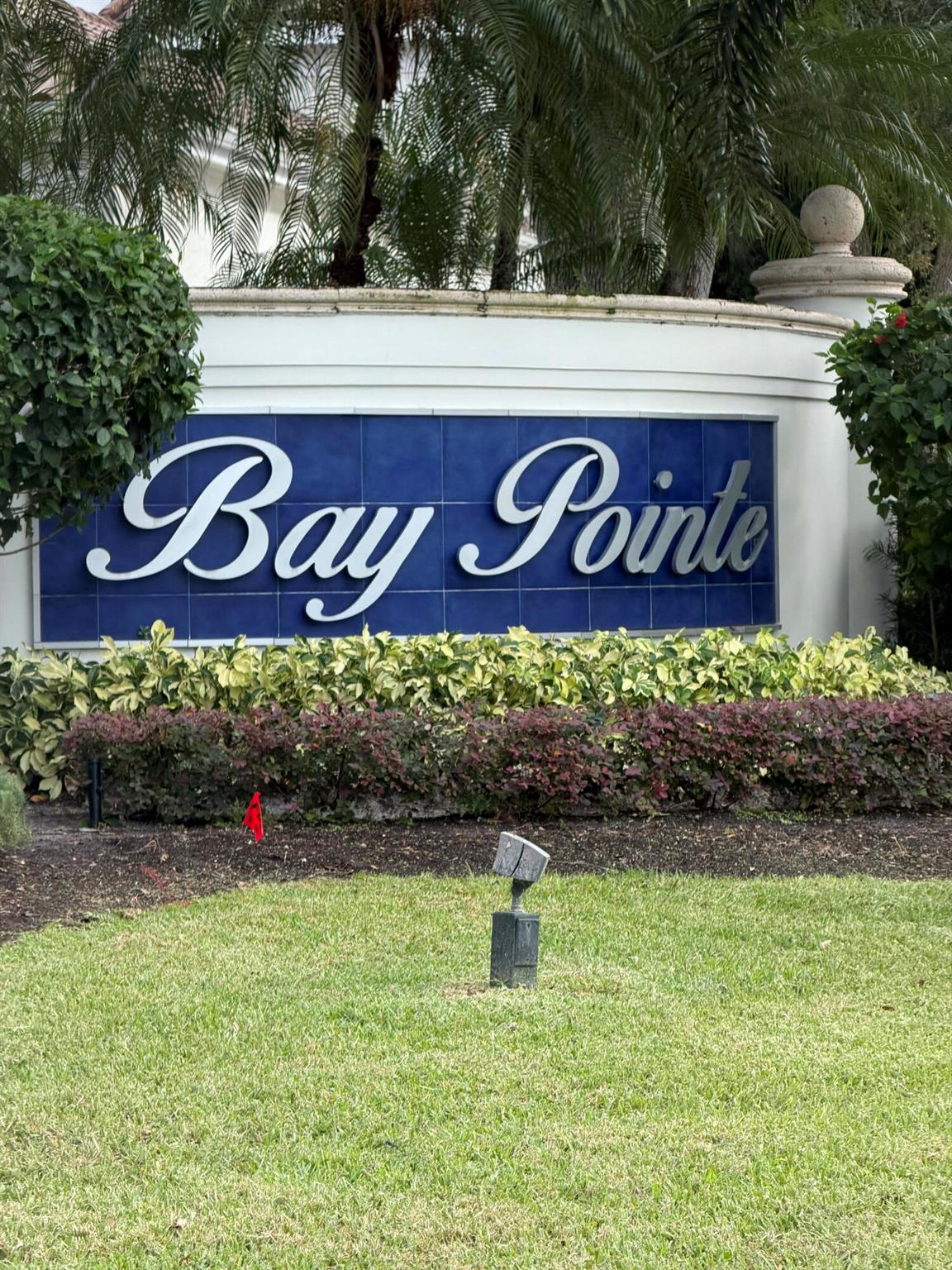 Bay Pointe Of University