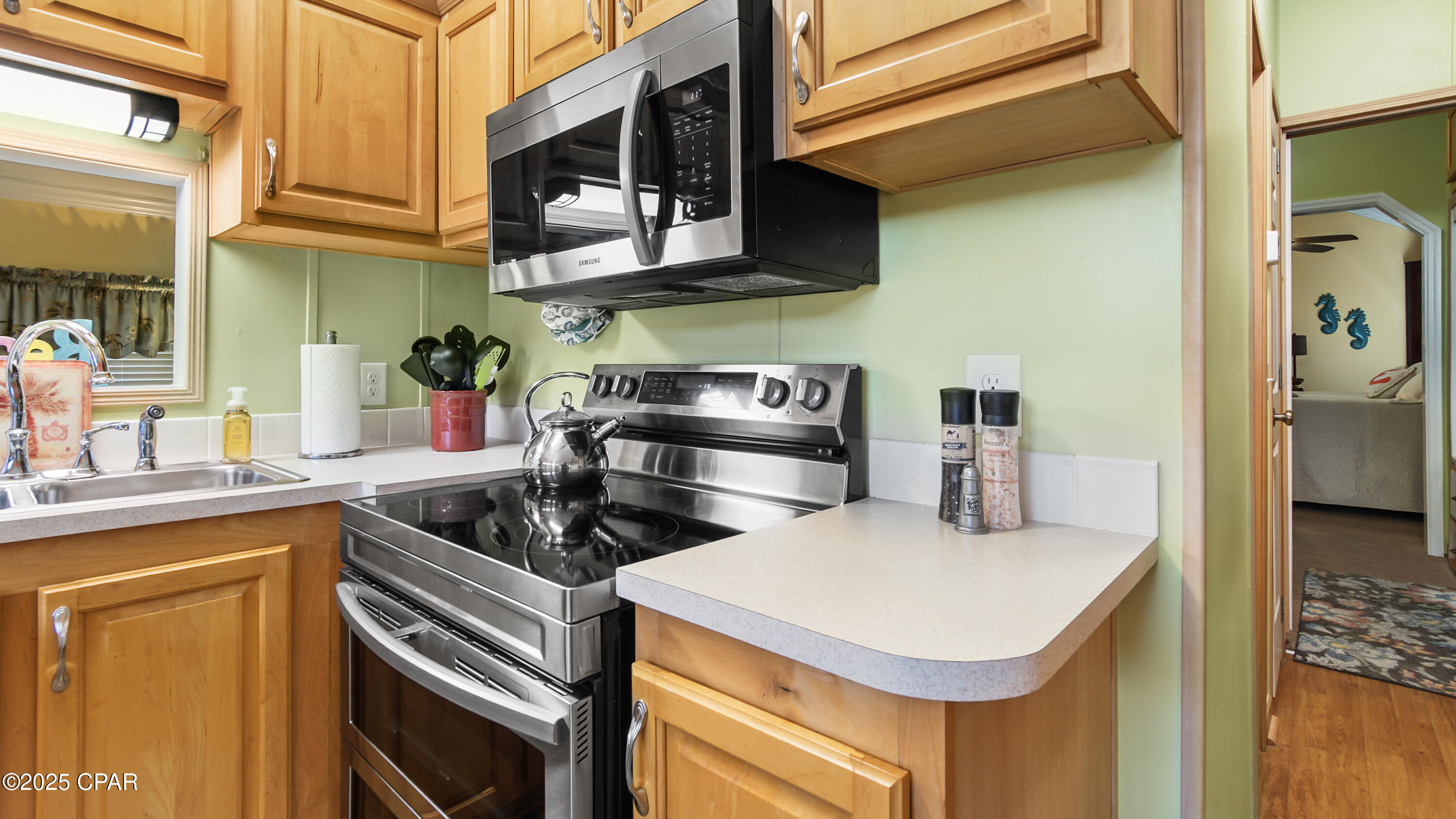 Image 21 For 1219 Thomas Drive 289