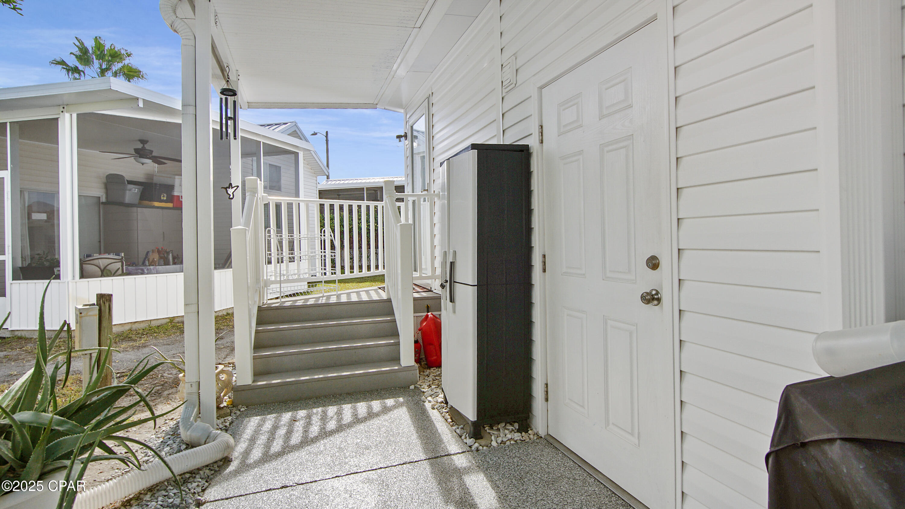 Image 36 For 1219 Thomas Drive 289