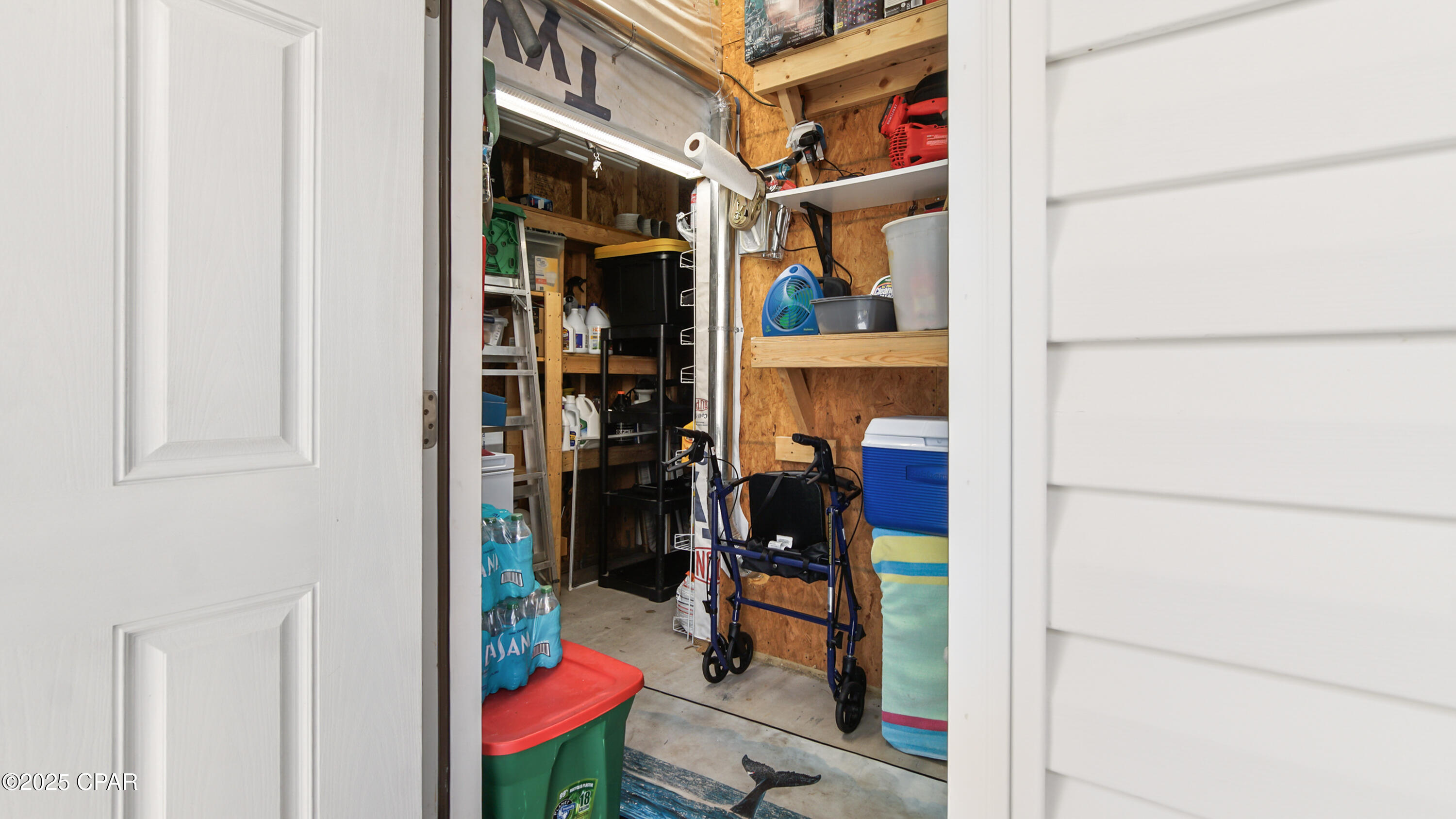 Image 37 For 1219 Thomas Drive 289