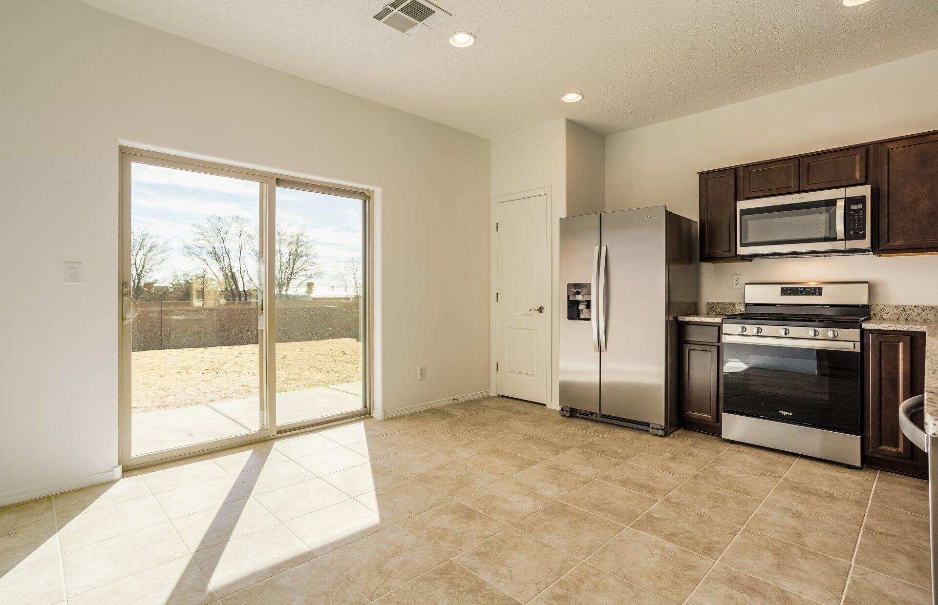 283 Prism Avenue SW Kitchen