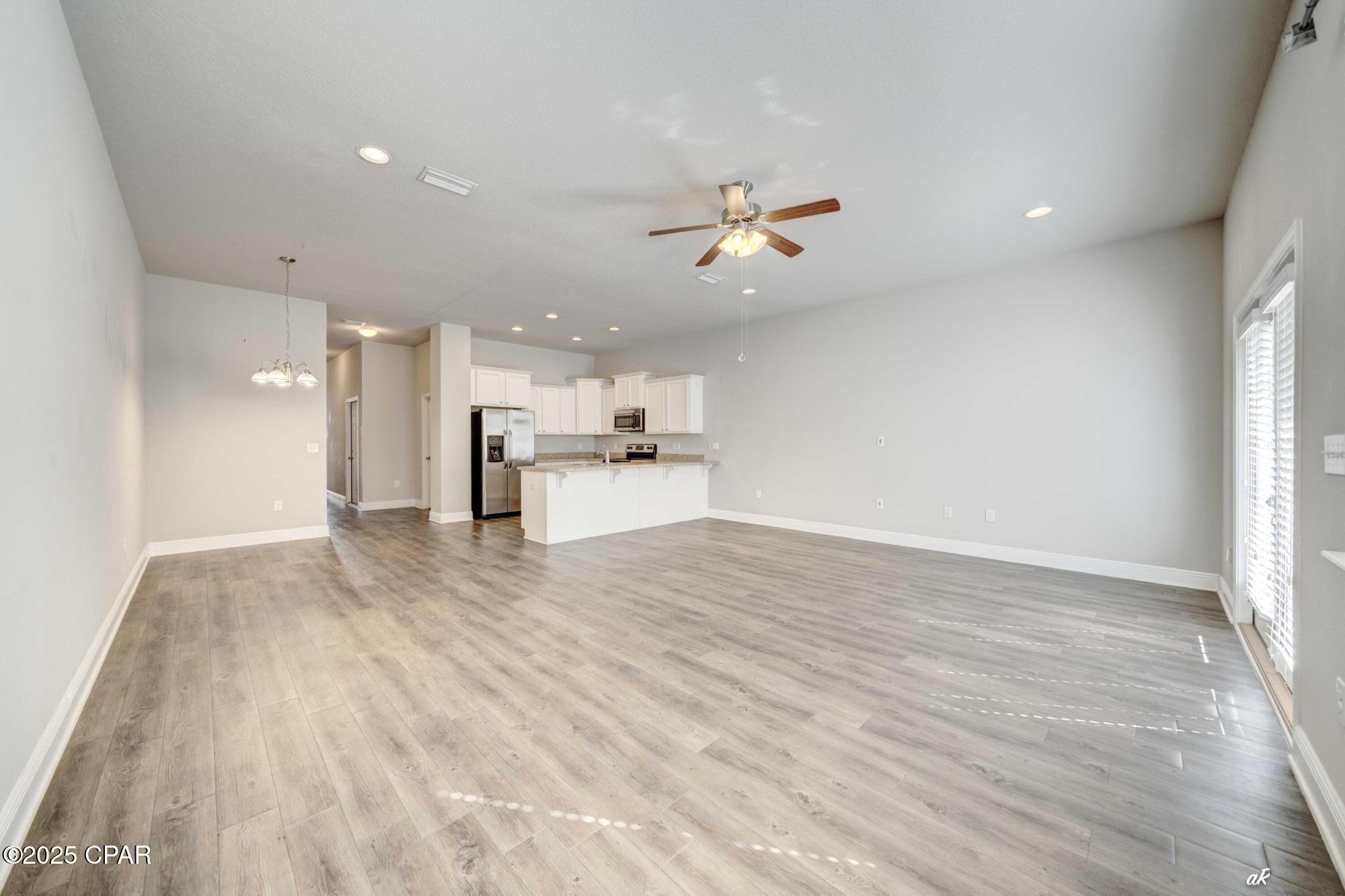 Image 12 For 105 Grand Falls Lane