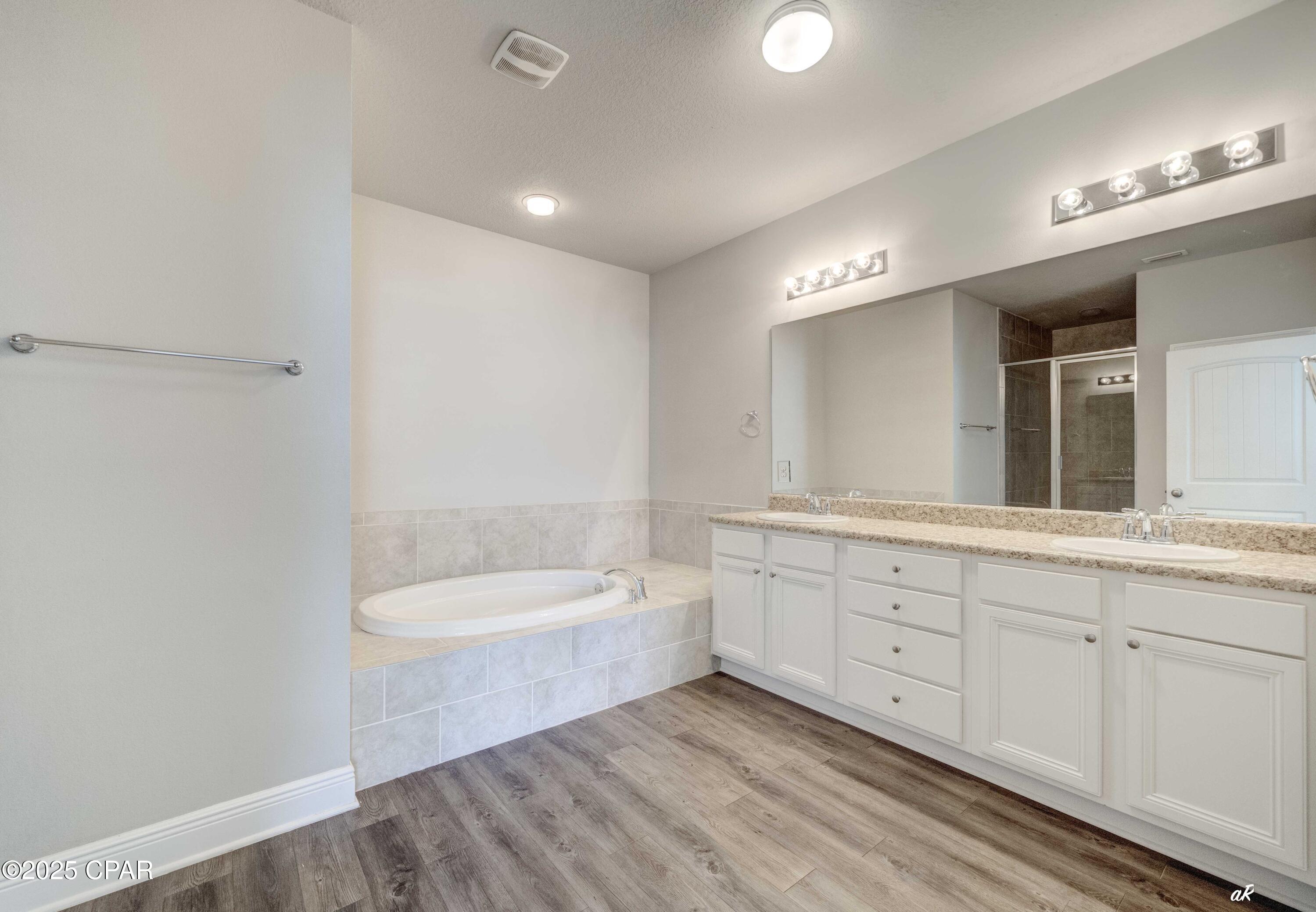 Image 22 For 105 Grand Falls Lane