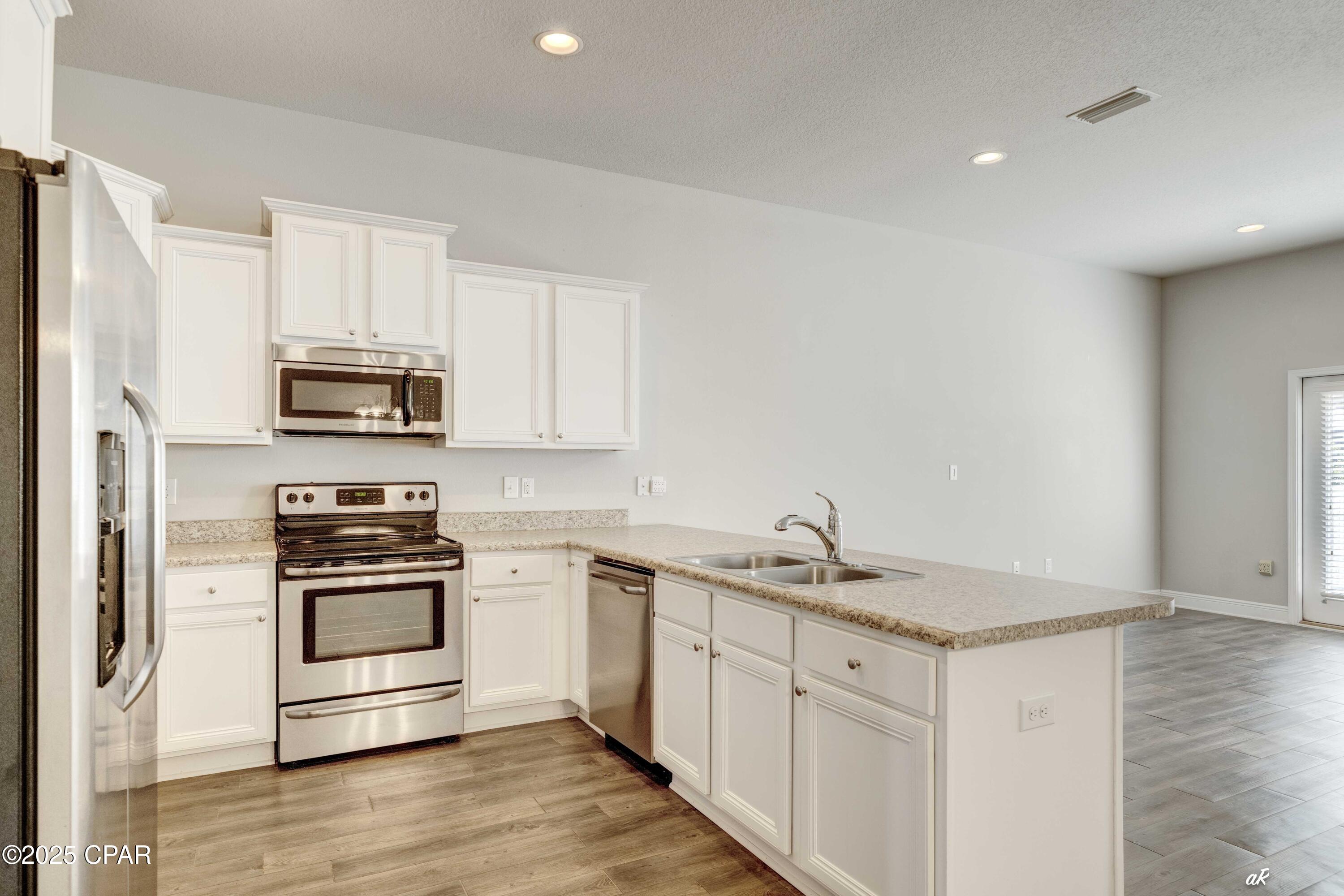 Image 8 For 105 Grand Falls Lane