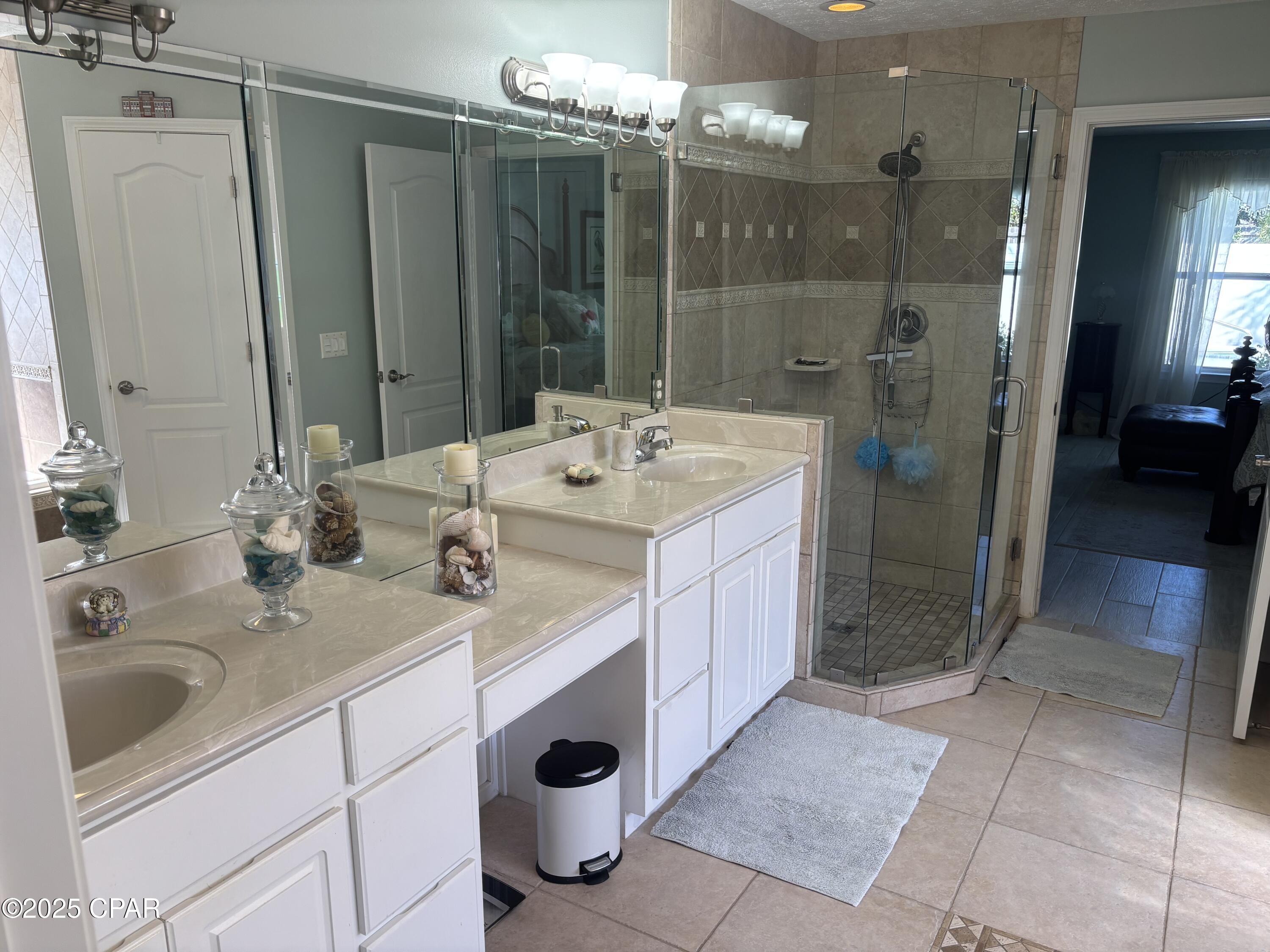 Image 12 For 8632 Lagoon Drive