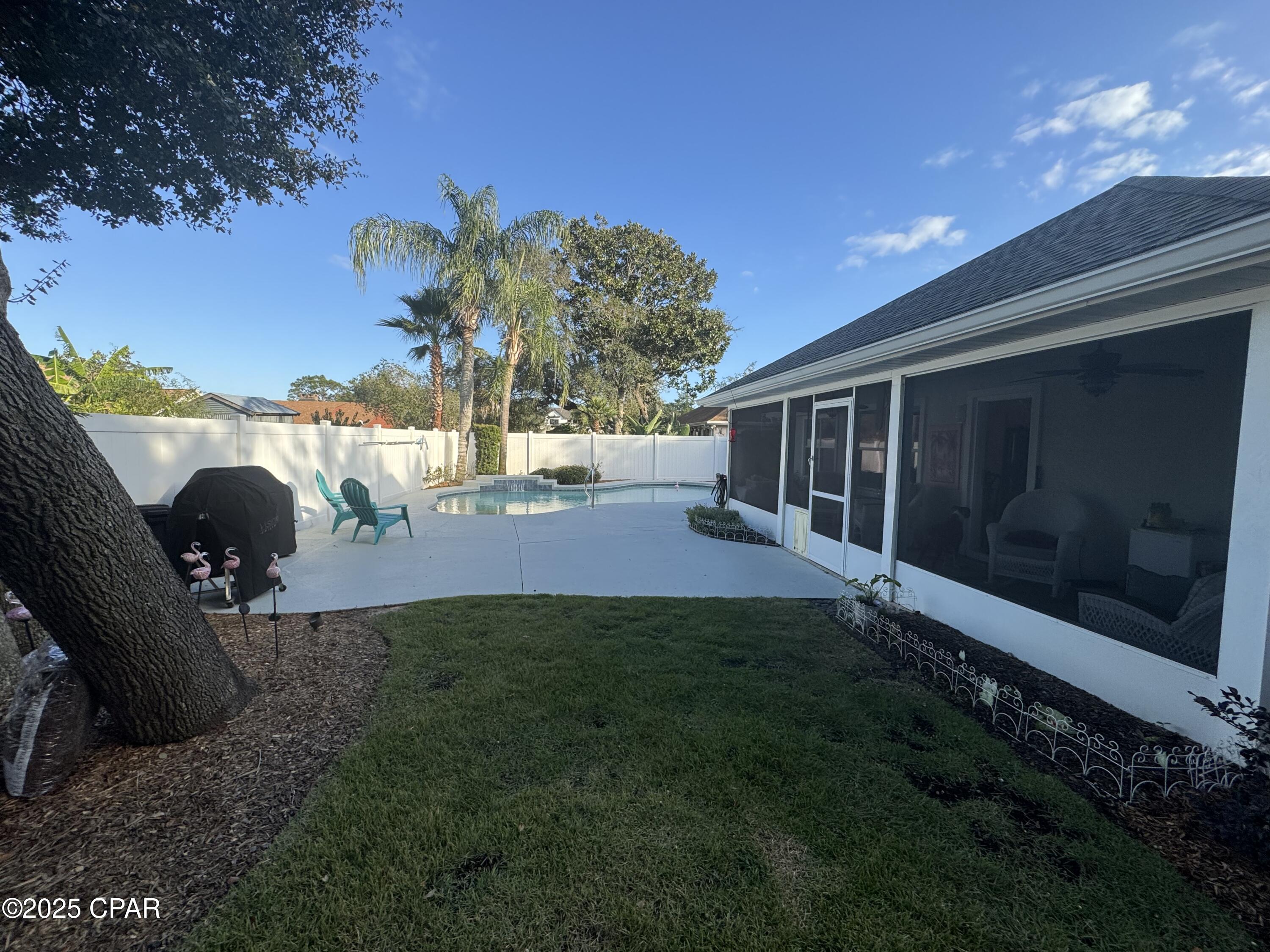 Image 25 For 8632 Lagoon Drive